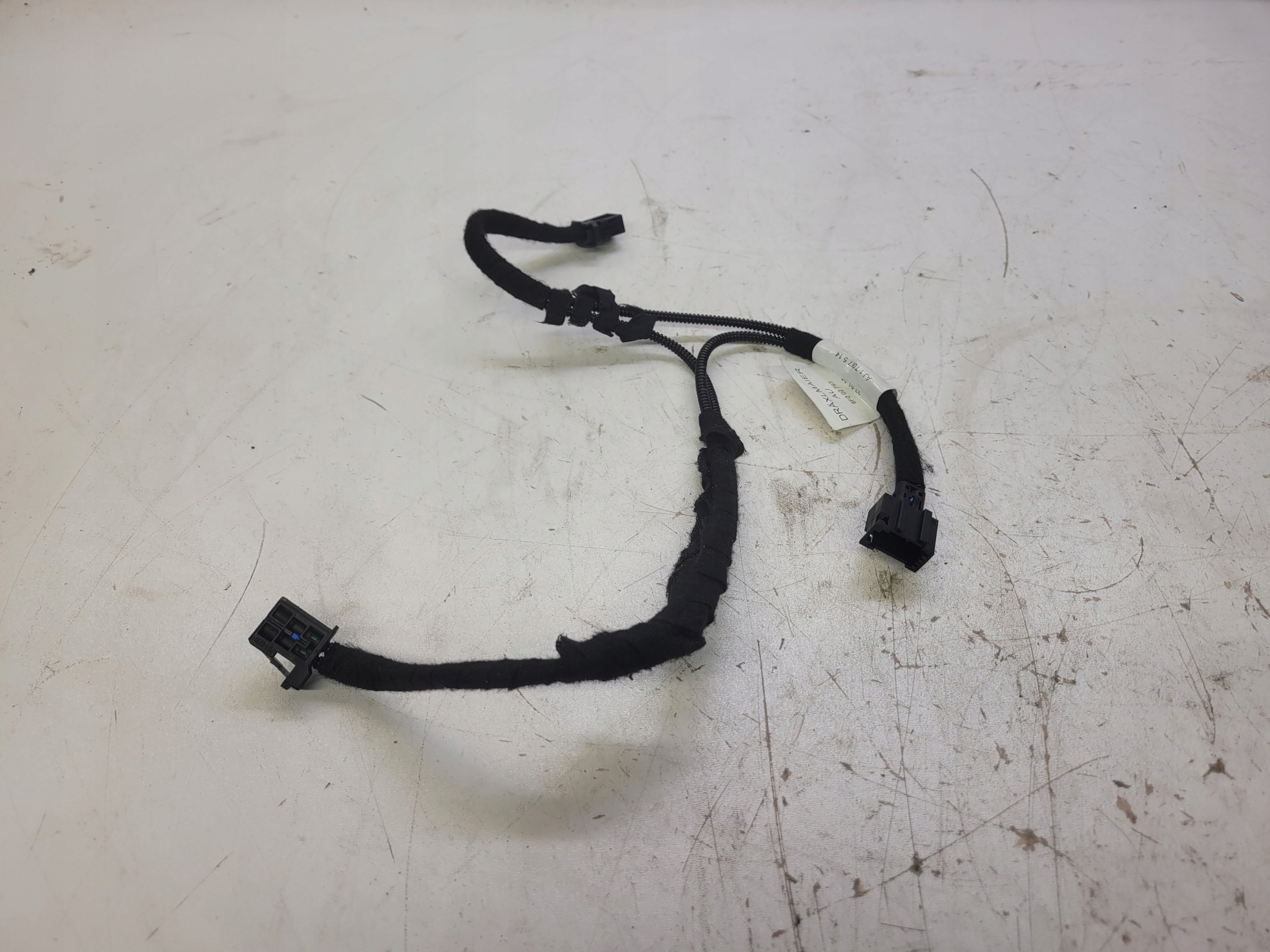 KABEL prijenos SWIATLOWOD AUDI A4 B8 A5 8F002793