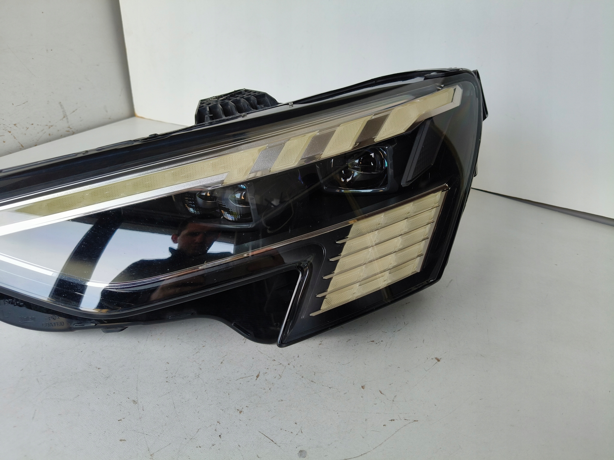 light left REFLEKTOR AUDI A3 8Y 8Y0 20- FULL LED MATRIX