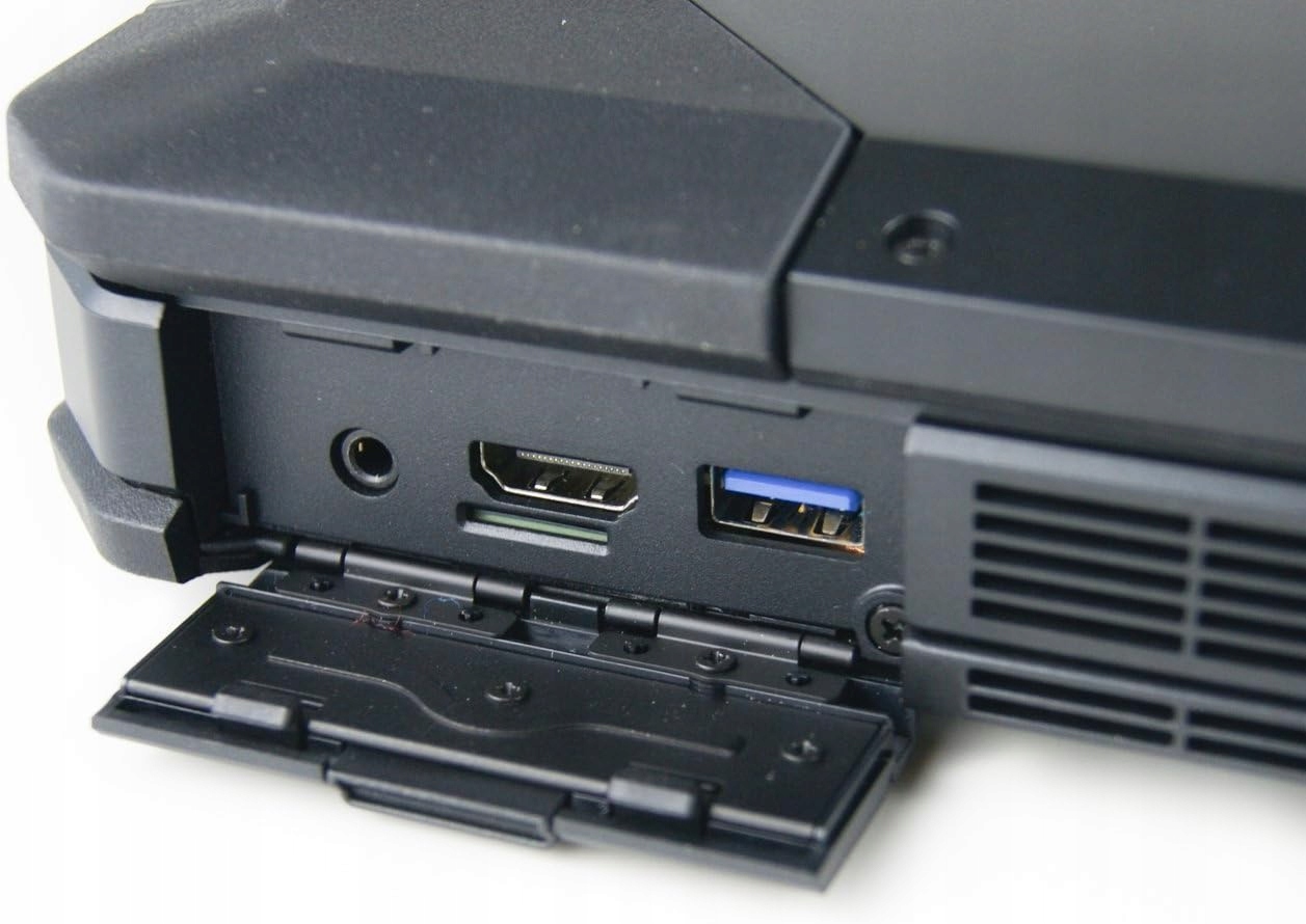 Laptop Dell Latitude 5414 Rugged i5 32GB 1TB SSD FHD IPS W11 DOBRY DO PRACY Model procesora Intel Core i5-6300U