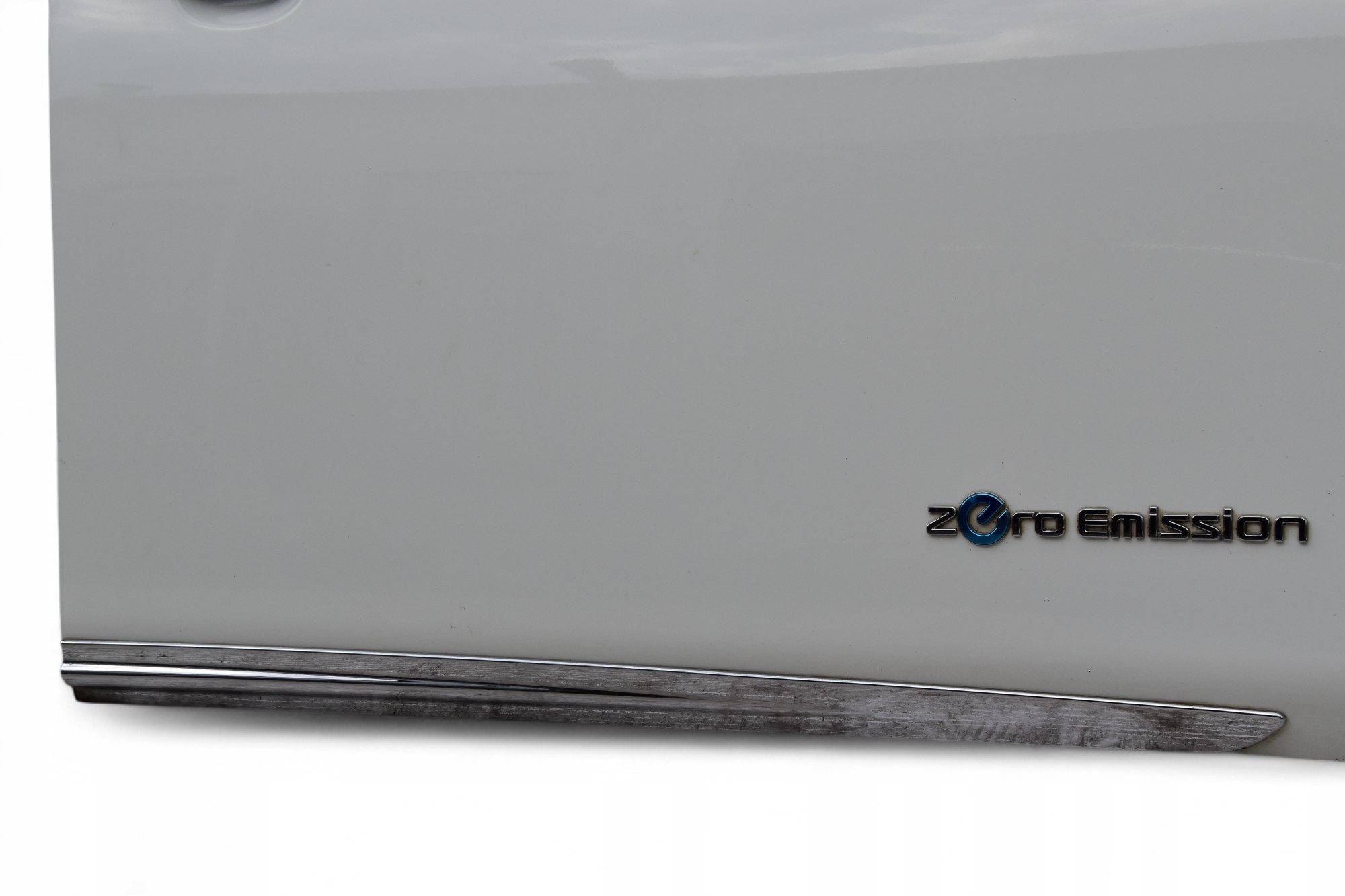door right front NISSAN LEAF and TEKNA colour: 326G