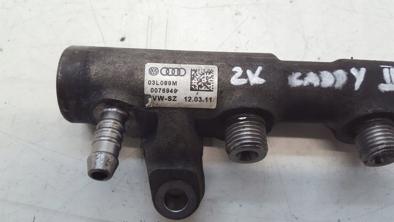 Rampe injection rurki VW Caddy III 2,0 TDI