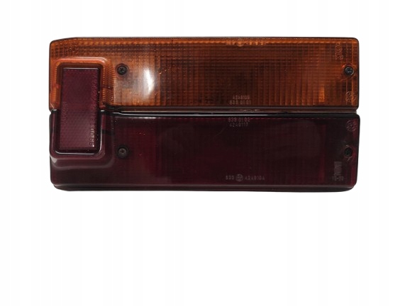 FIAT 125P LAMPA LEWA TYŁ