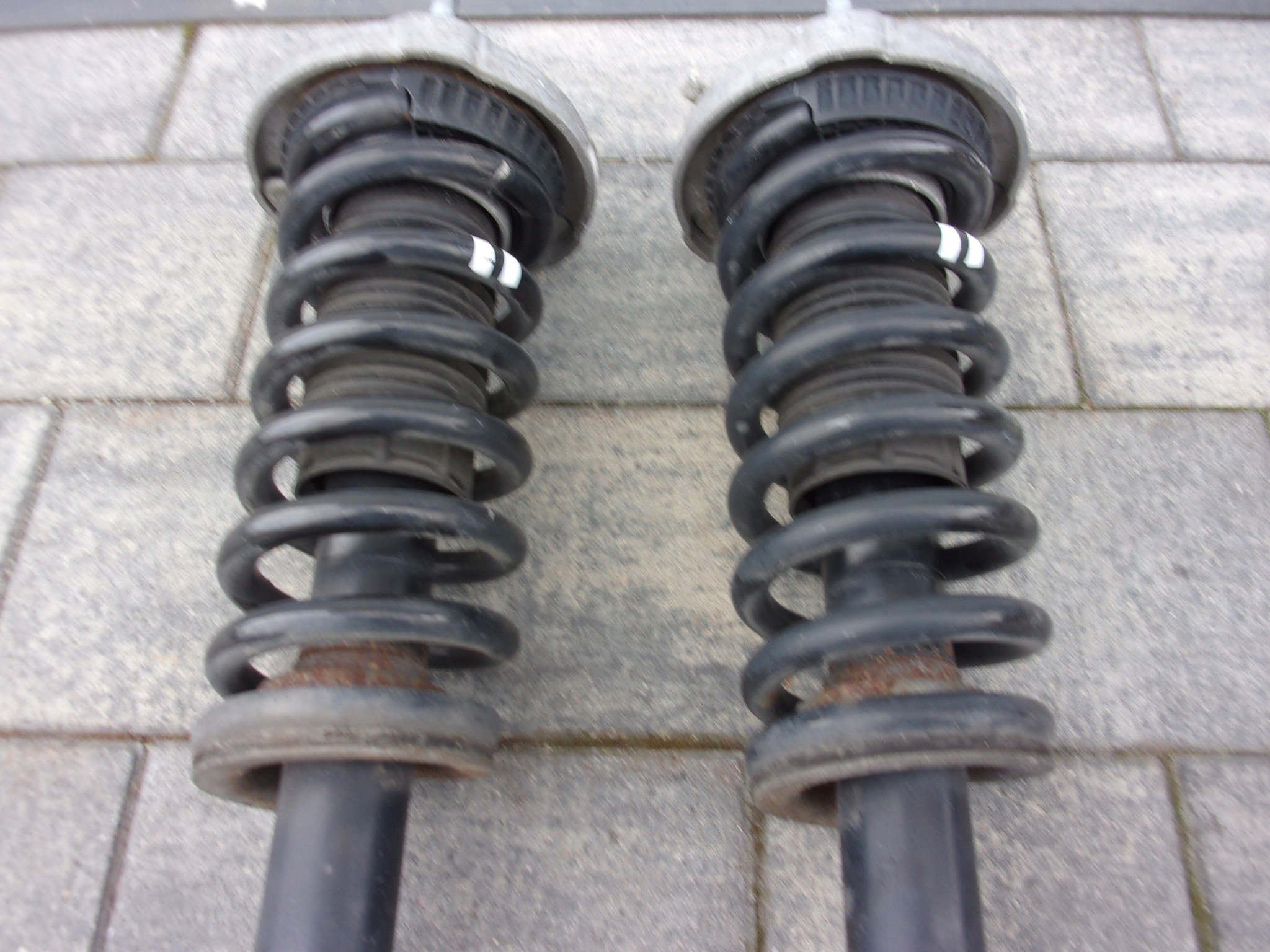 MERCEDES R231 SL 400 shock absorber shock absorbers front 2313206613