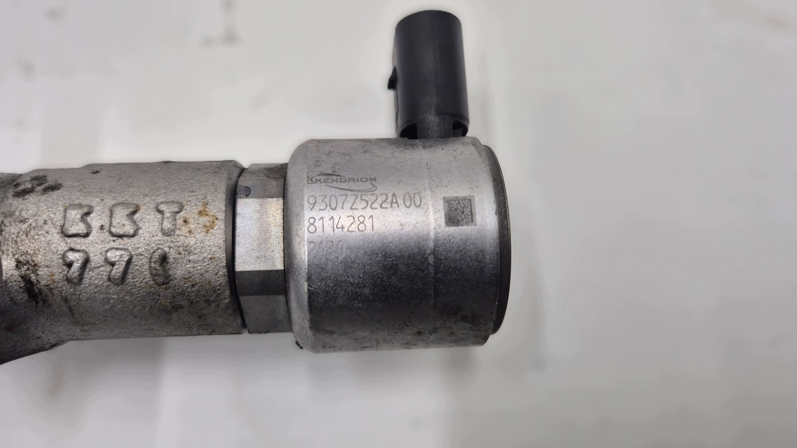 injection ramp Z with the sensor MERCEDES 2.2 CDI 6510700495 original!