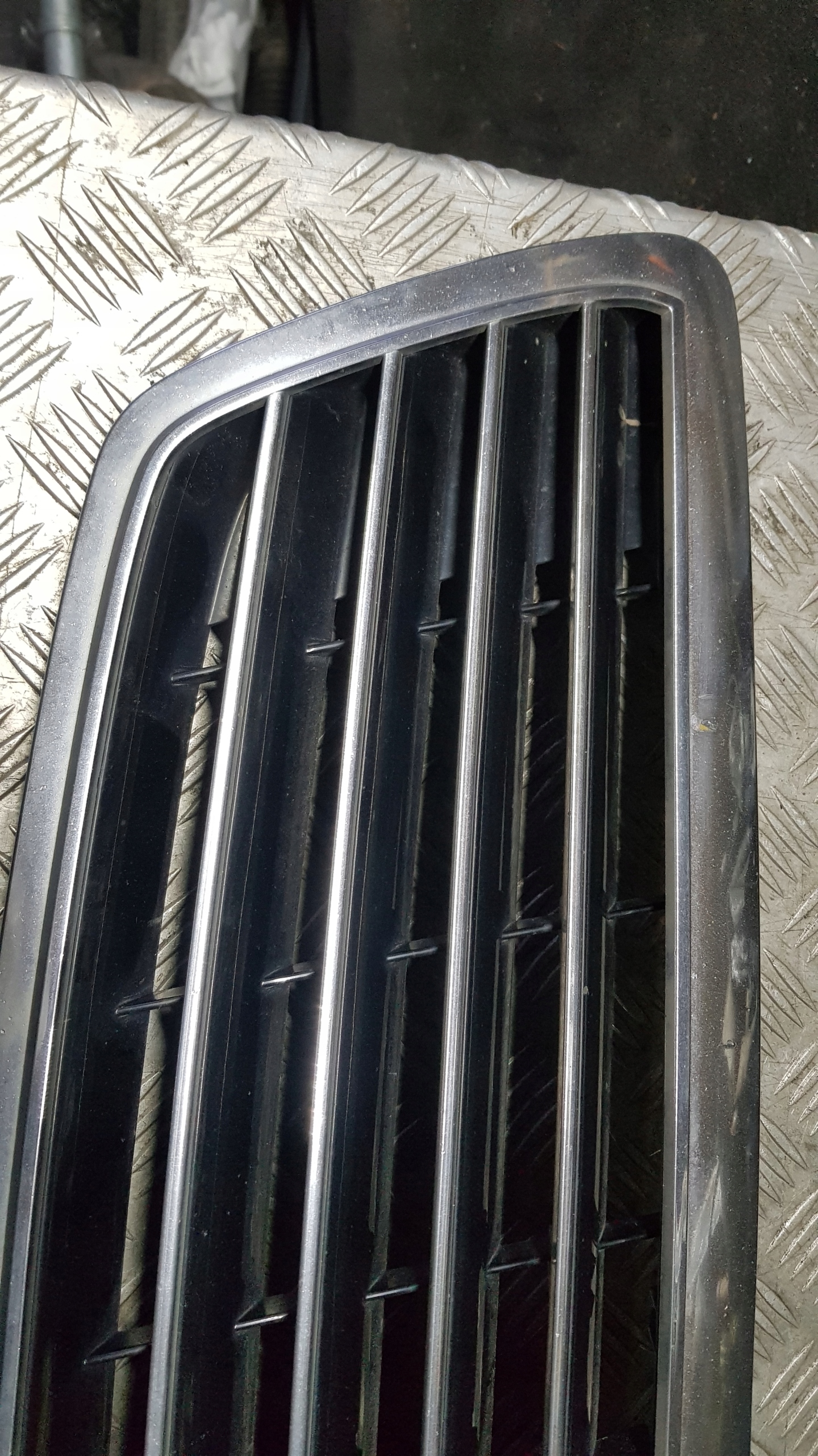 MERCEDES W220 grill grille radiator CHROM