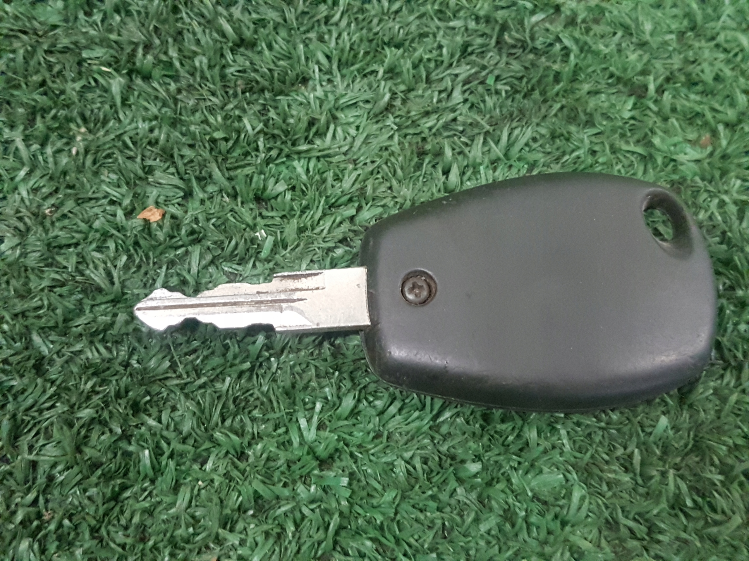 ignition Z KLUCZYKIEM DACIA SANDERO 8200826300B