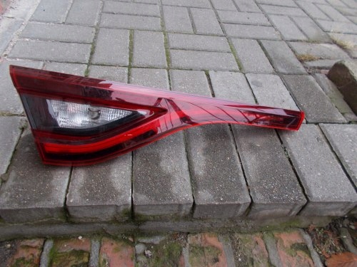 RENAULT ARKANA 19- LEWA TYLNA LAMPA KLAPA ORYGINAŁ 265555683R