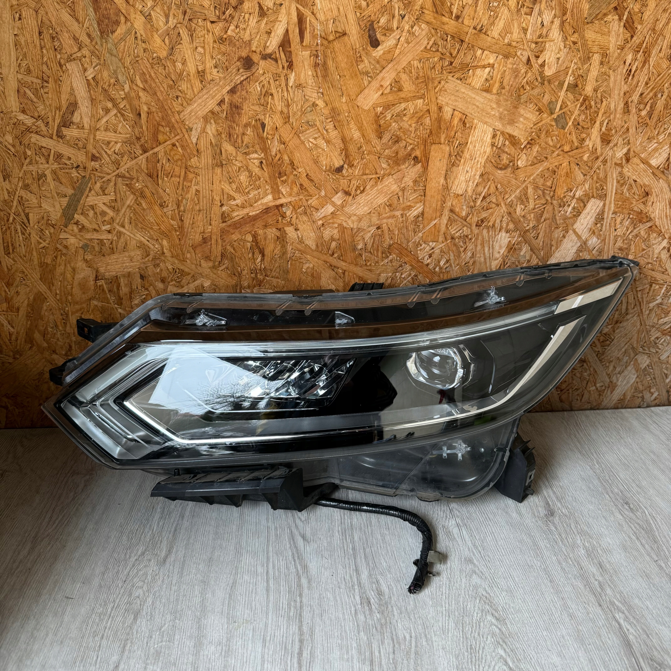 LIGHT FRONT LEFT NISSAN QASHQAII II J11 LIFT FULL LED