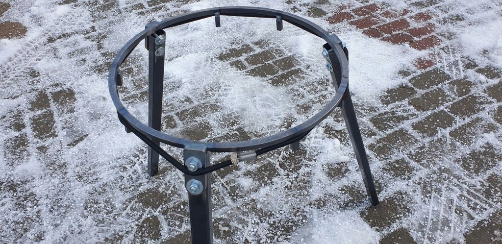 Mobilny kosz workowy na śmieci – trójnóg do segregacji, lekki i stabilny