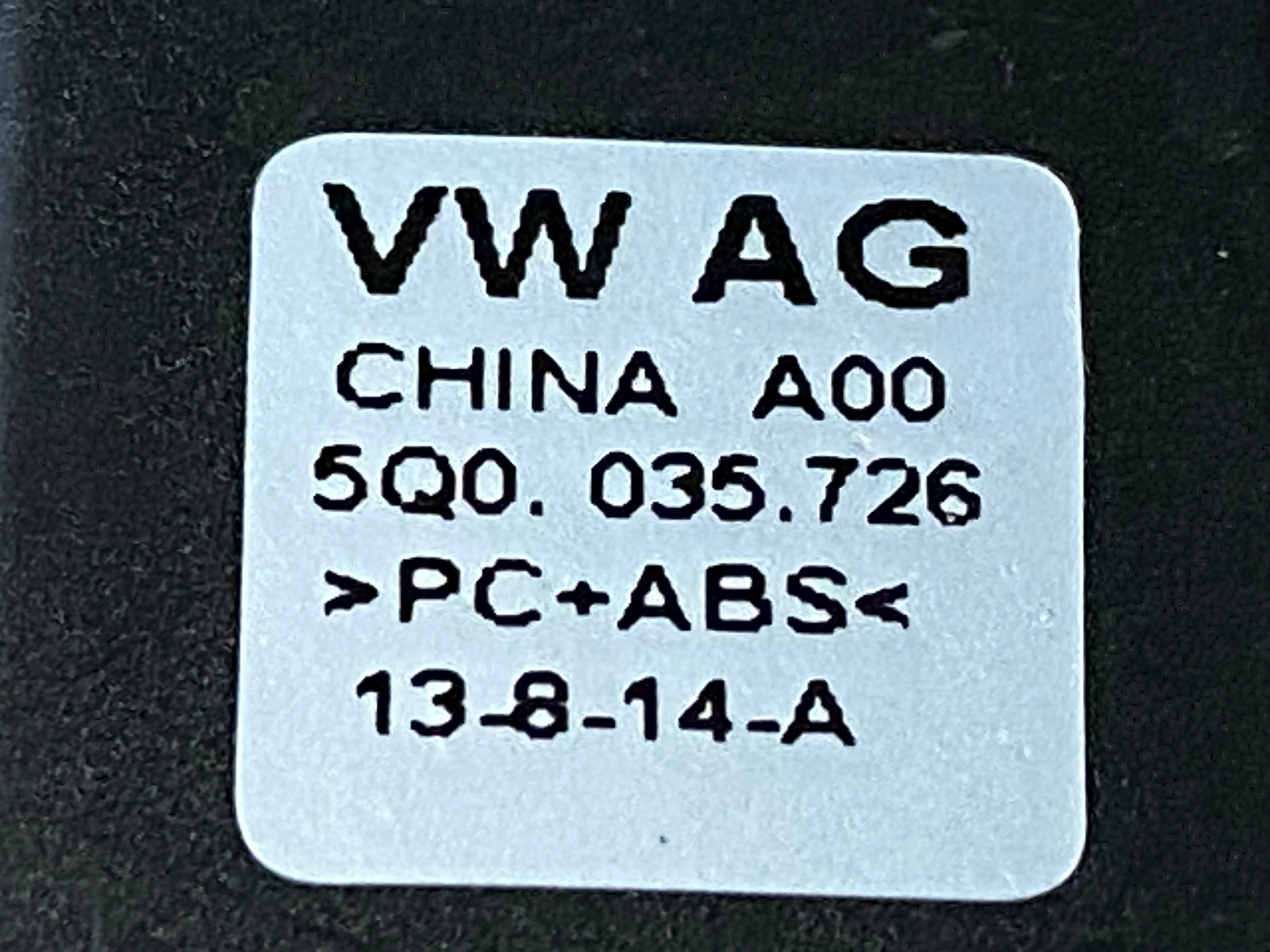 VW SKODA PORT USB 5Q0035726