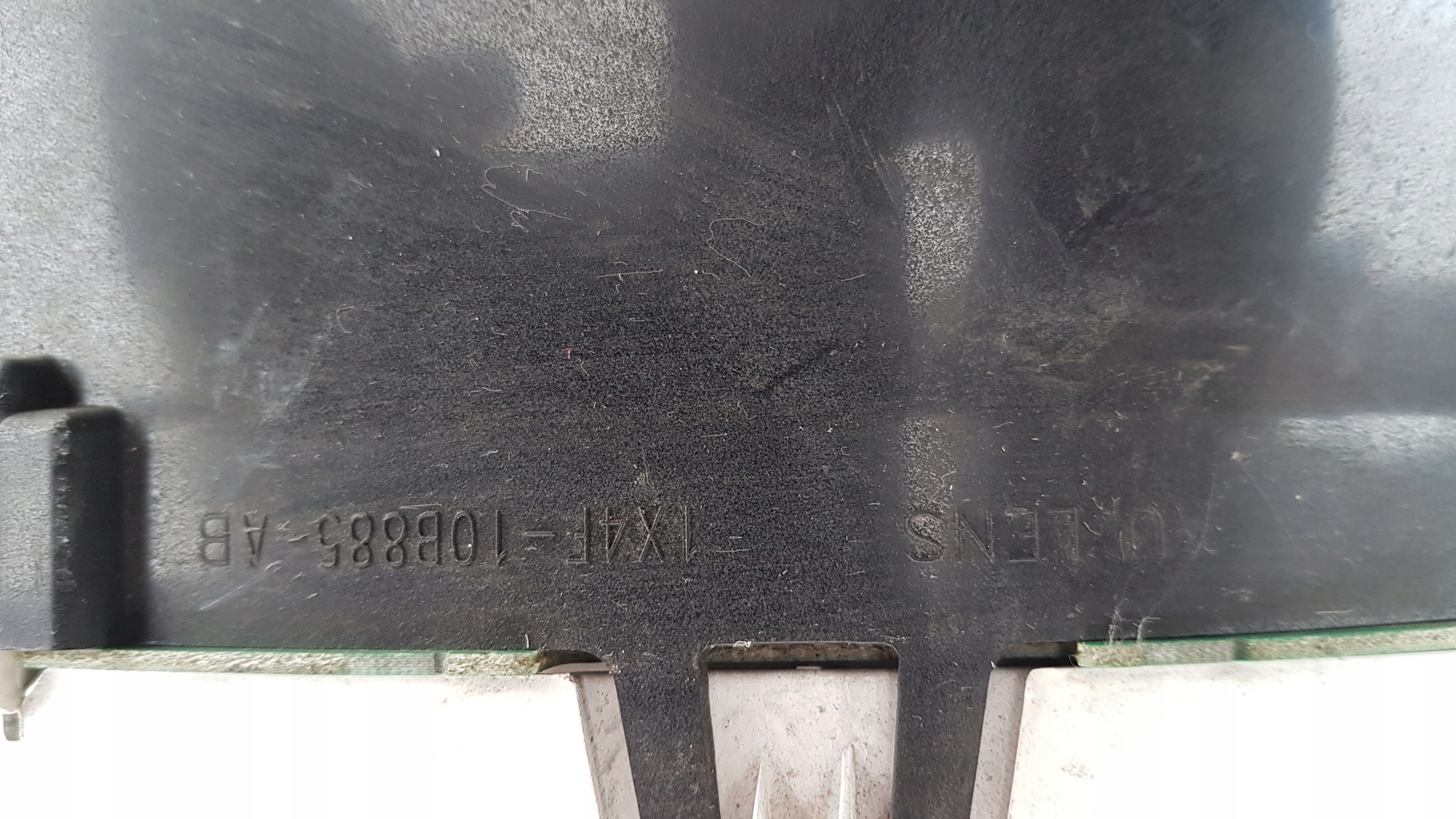 JAGUAR X-TYPE 2.2 D dials clock