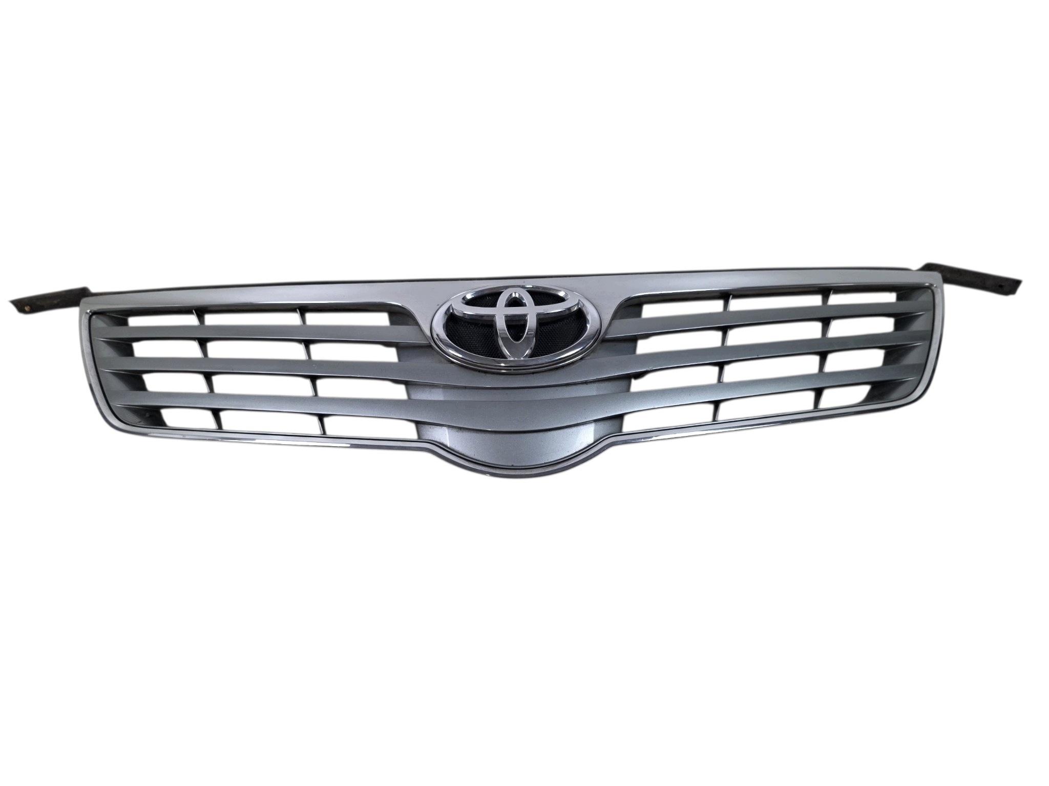 TOYOTA AVENSIS T27 2010 grille complete original. 53100-05110 53114-05100