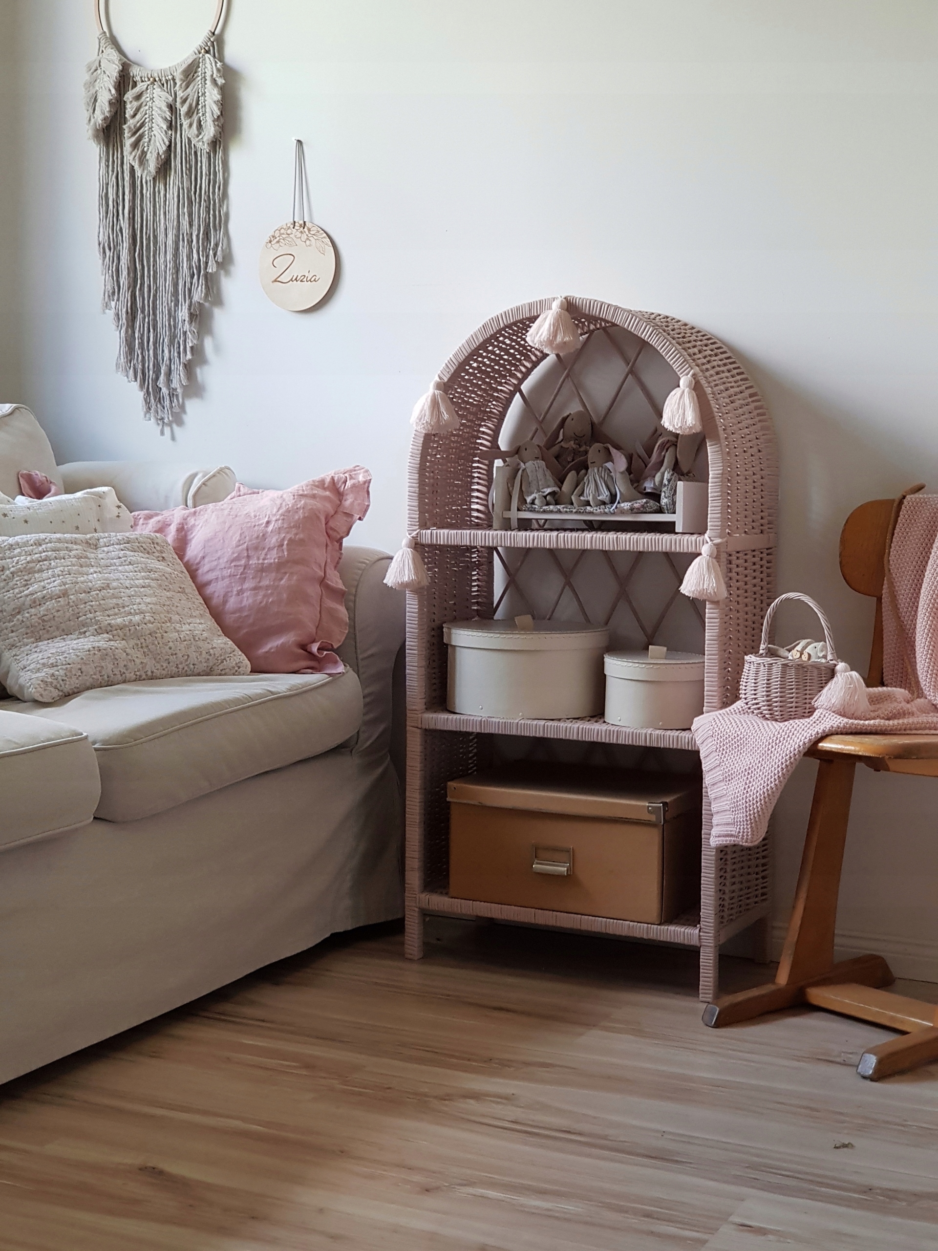 ETAŻERKA WIKLINOWA REGAŁ SZAFKA BRUDNY RÓŻ Marka Little Dreams