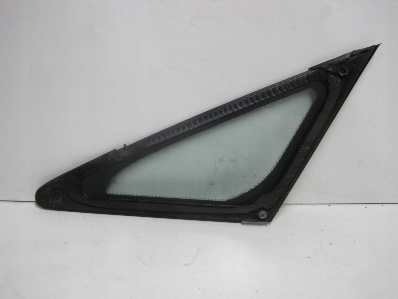 window side MITSUBISHI GRANDIS 06R right front