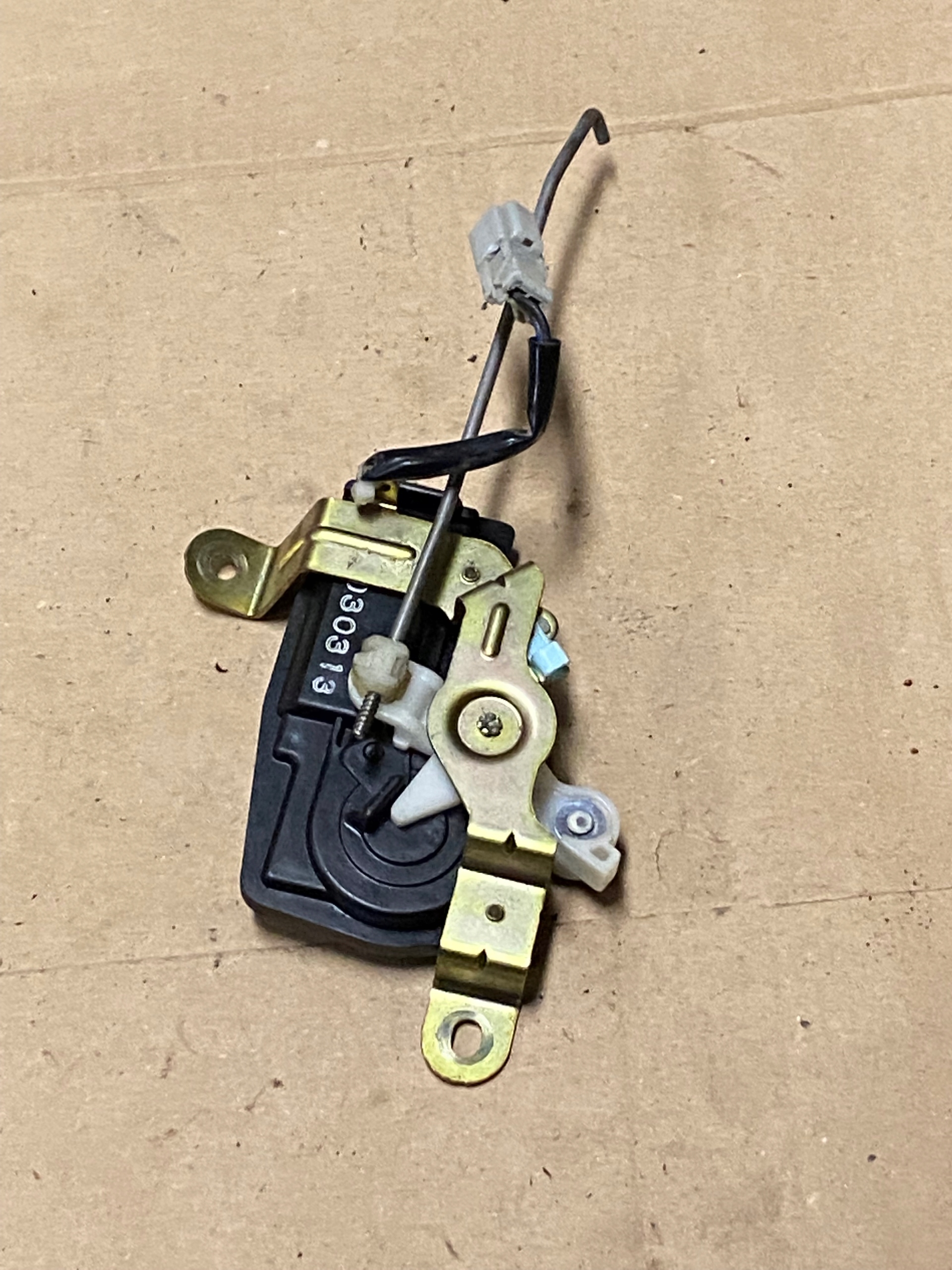 lock bonnet rear part HONDA CR-V and