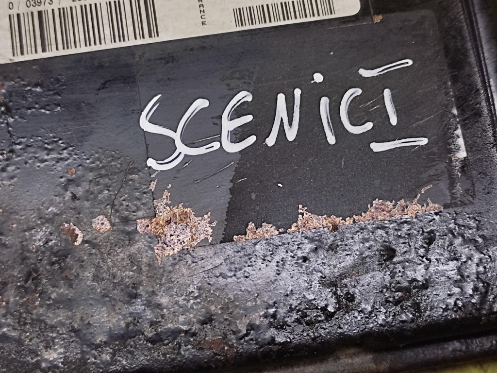 RENAULT SCENIC e Centralina Motore 8200028833