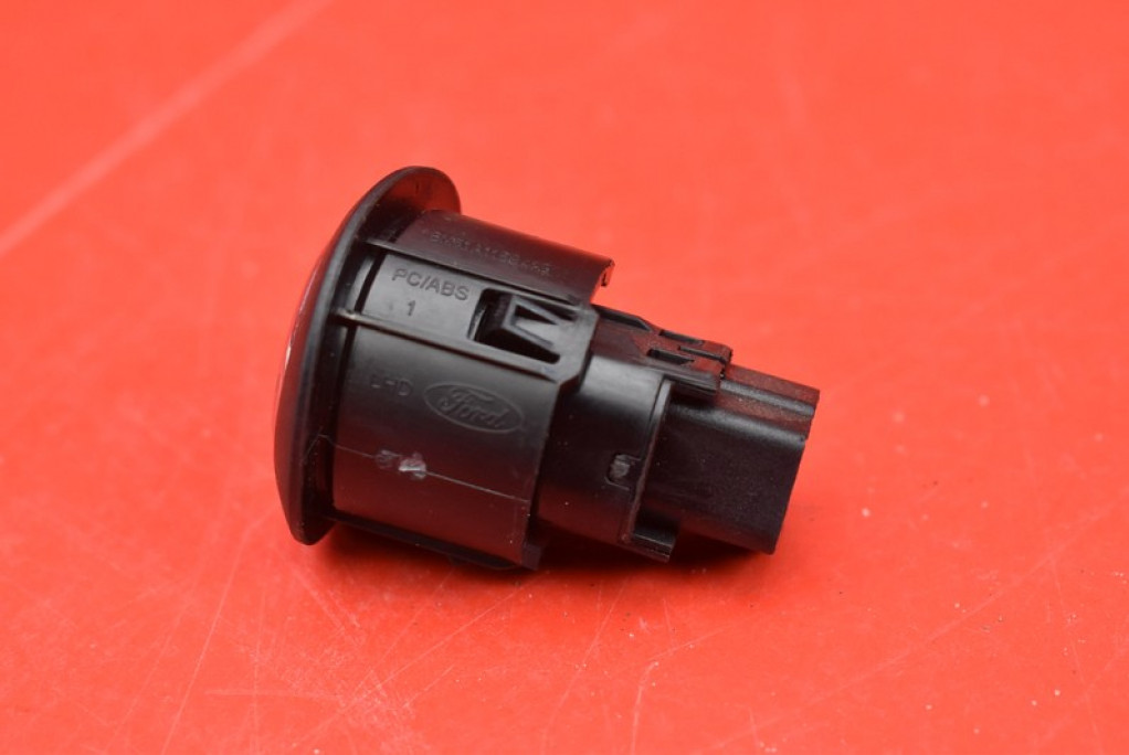 ignition key button 7S7T-19H386-DA FORD FOCUS MK3 2.0 TDCI 140 KM