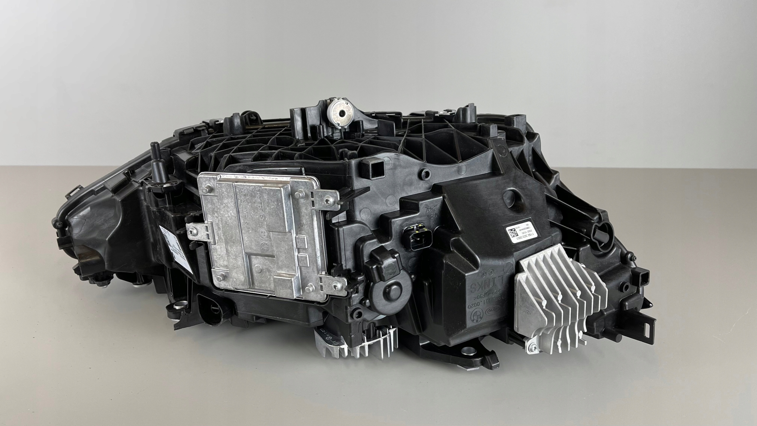 LAMPA LEWA LED BMW 4 G22 G23 G26 CIEMNA SHADOW USA Typ samochodu Samochody osobowe