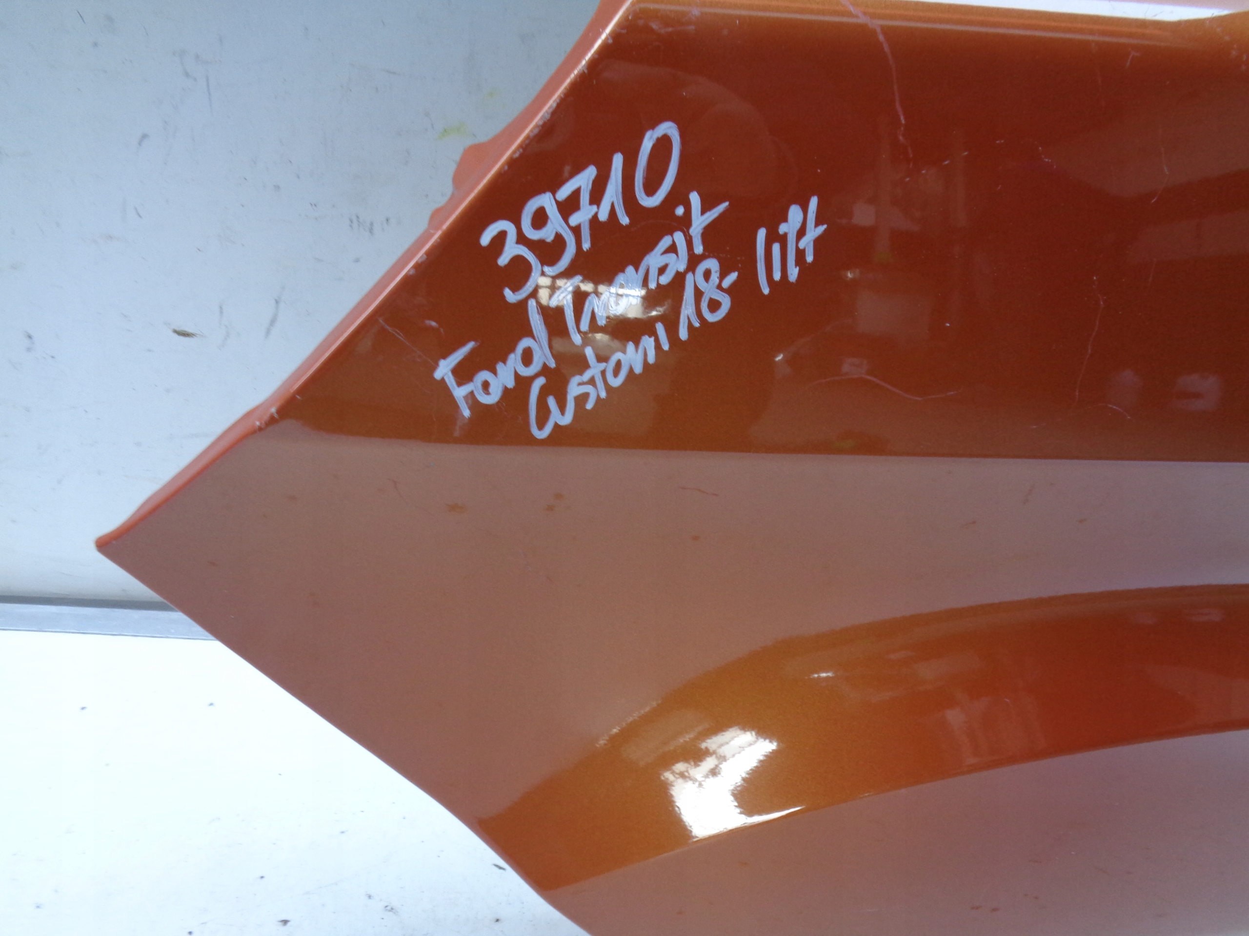 fender left front FORD TRANSIT CUSTOM 17- LIFT NR 39710