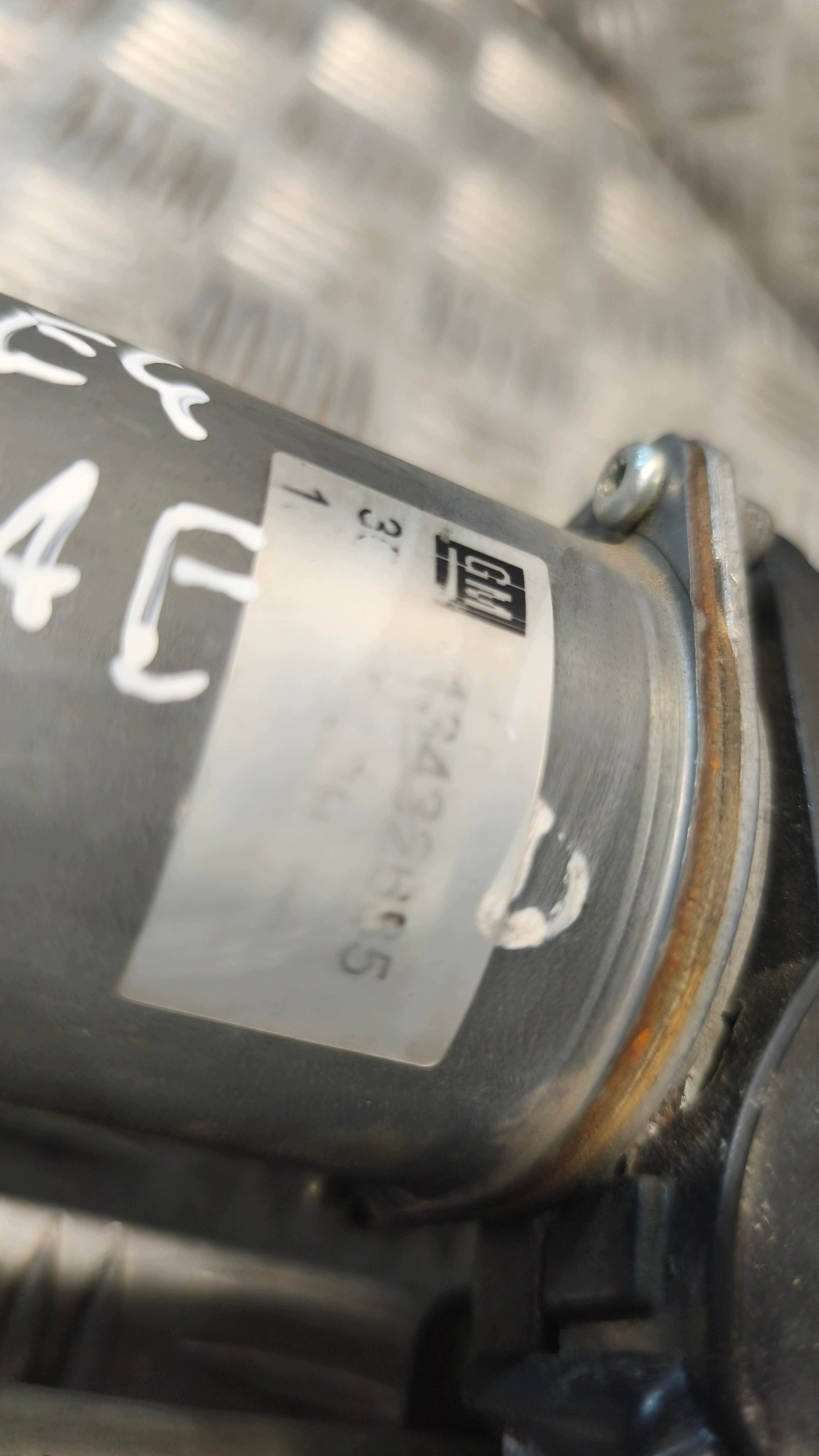wischergestänge OPEL CORSA E 2018r W65427