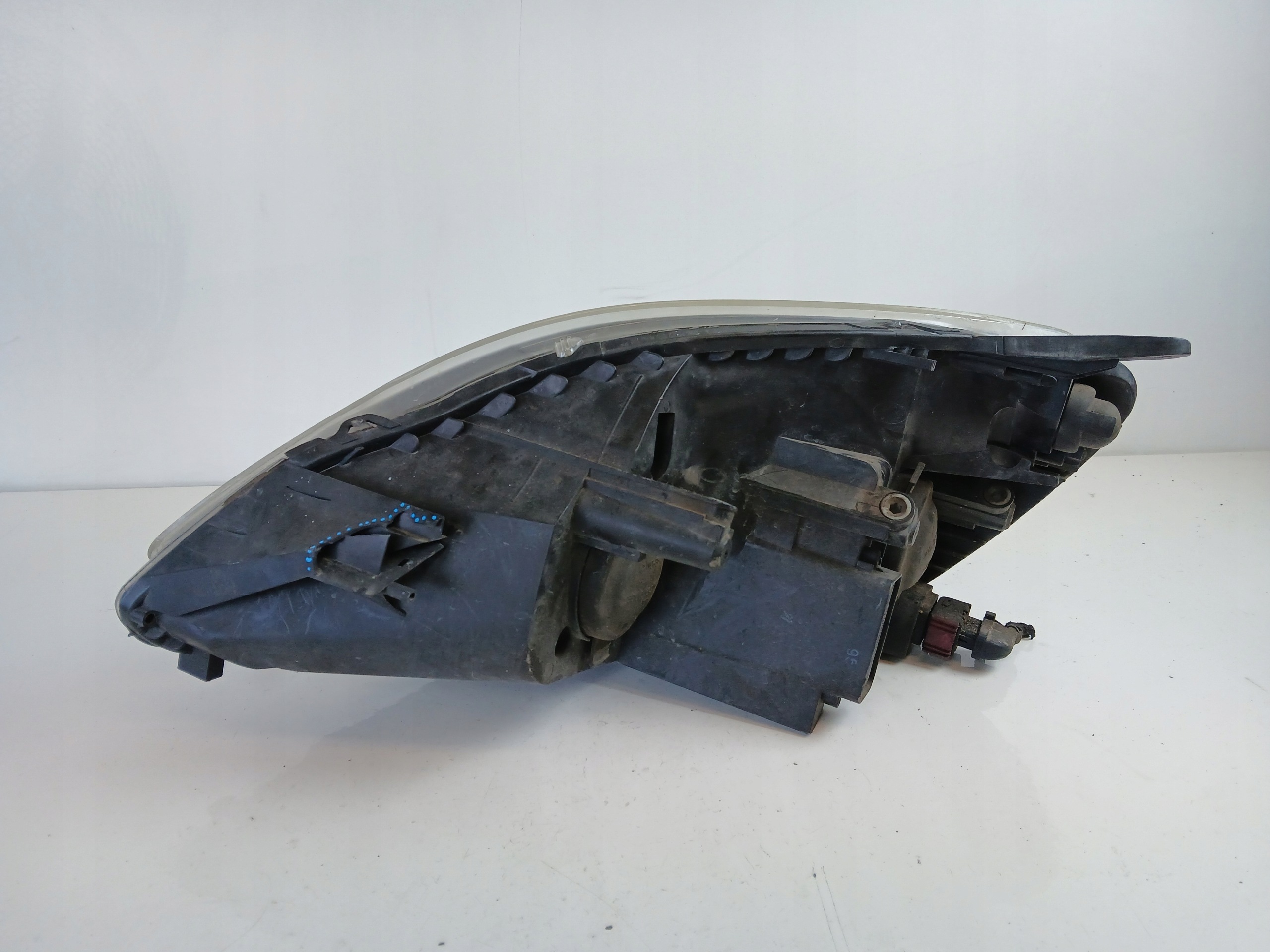 OPEL ZAFIRA B light right front 0301214204
