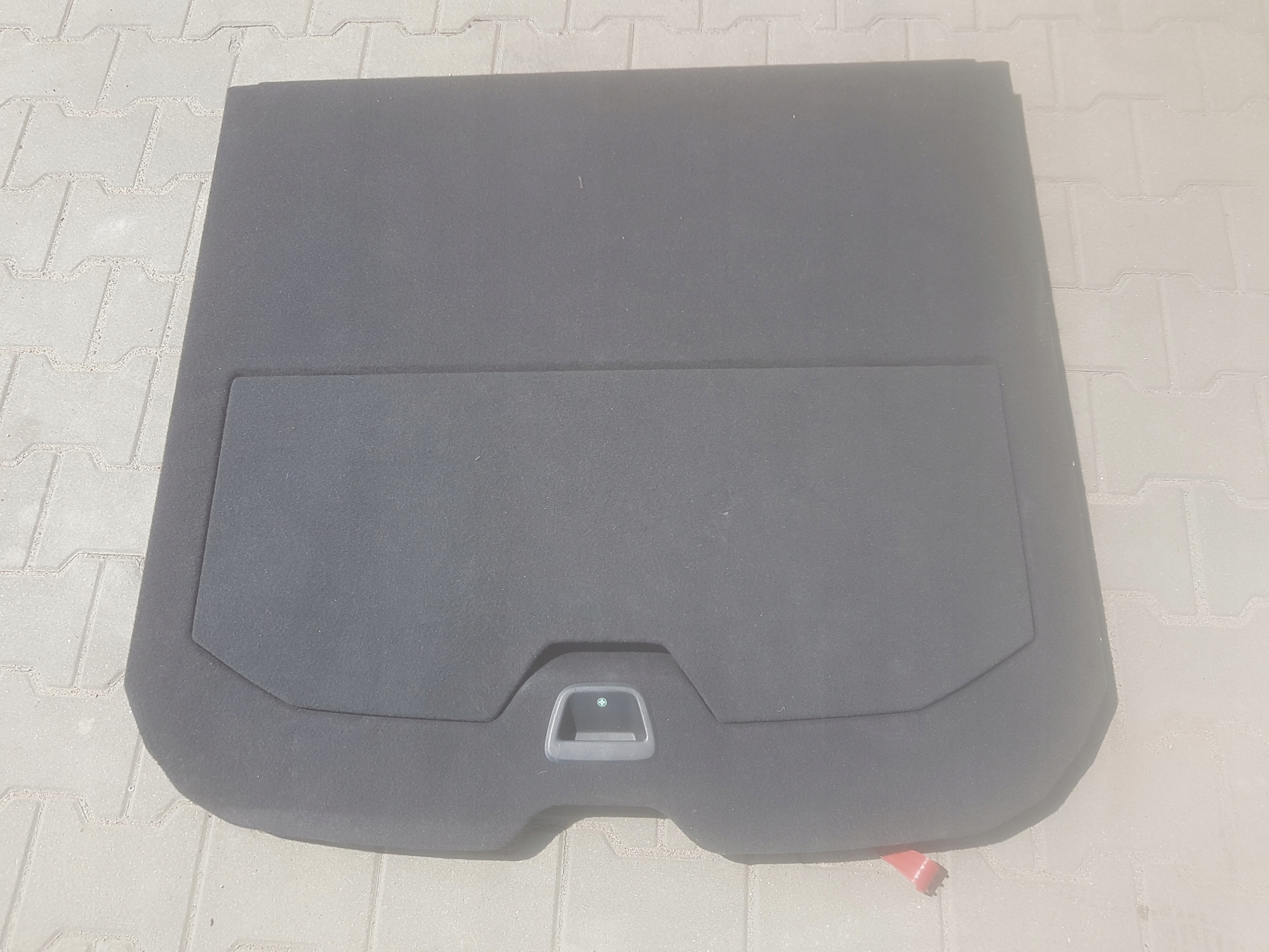 VOLVO XC60 і LIFT 13-17R Полиця багажника задня