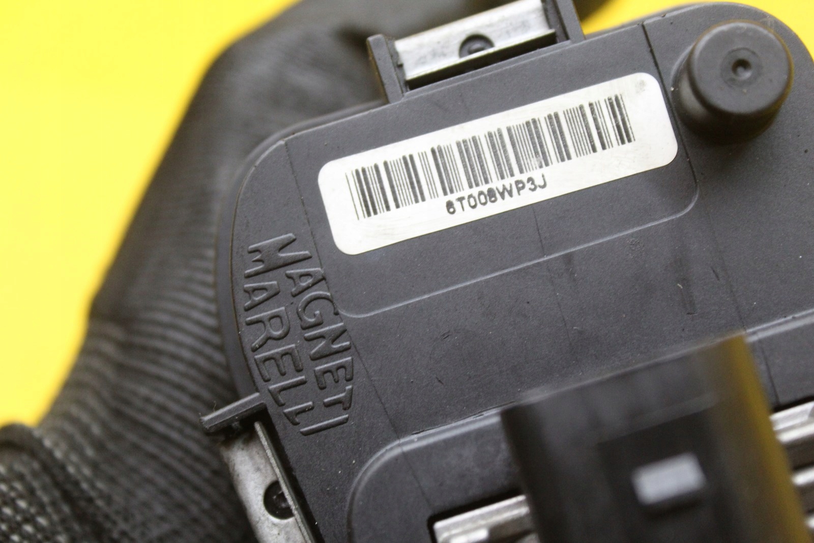 контроллер крышек коллектора insignia 2.0 A20DTH