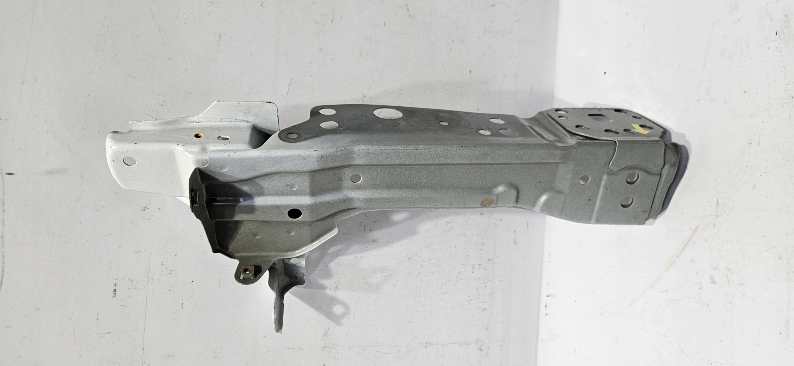 Armature Console PION Droite TOYOTA COROLLA E21 Berline 19- Original