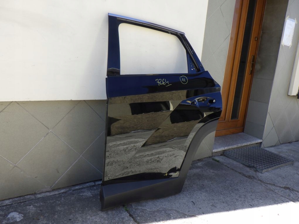 HYUNDAI TUCSON 4 IV NX4E 20- door left rear.