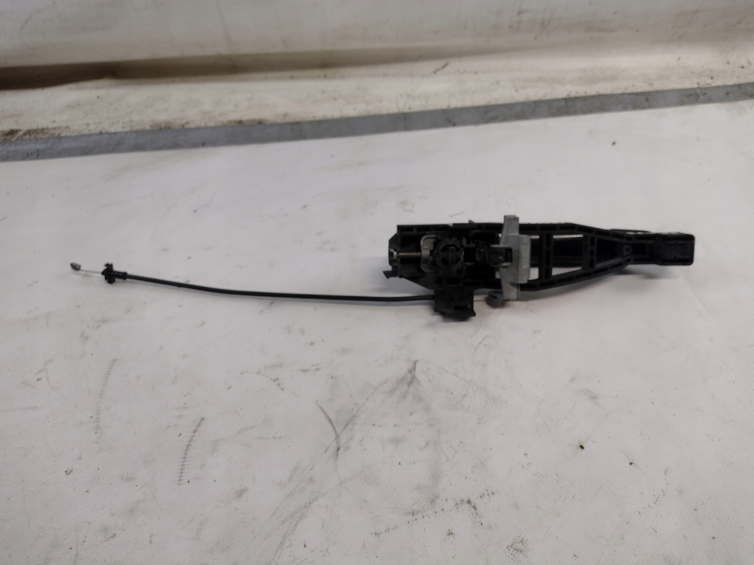 handle door right front Ford Kuga Mk1 and k: F8