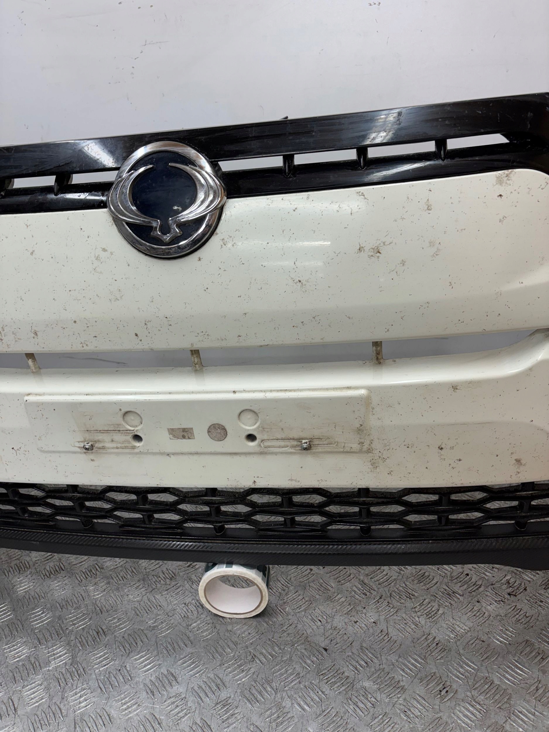 bumper front front SSANGYONG TIVOLI 15