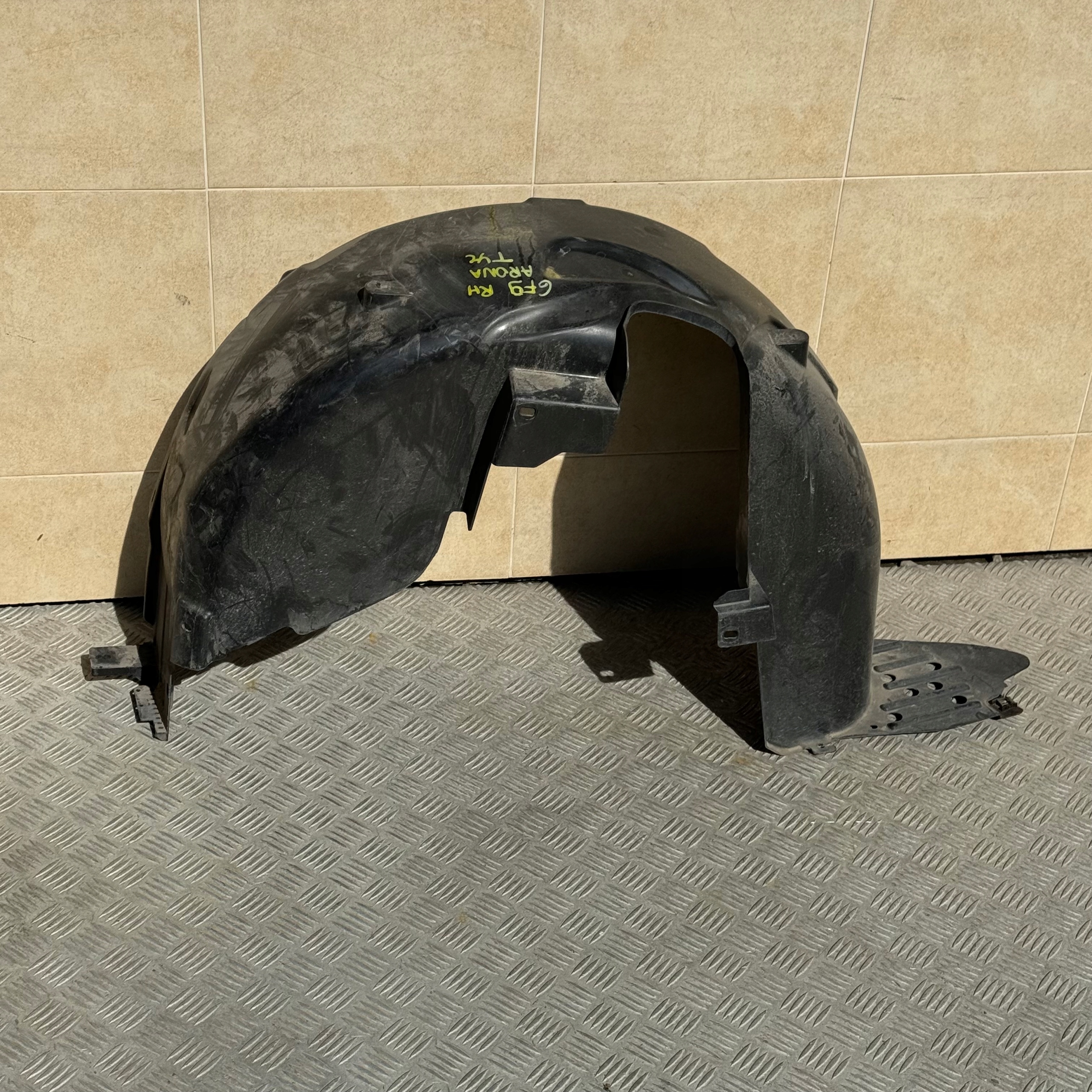 MUDGUARD REAR. RIGHT SEAT ARONA 6F9810970F