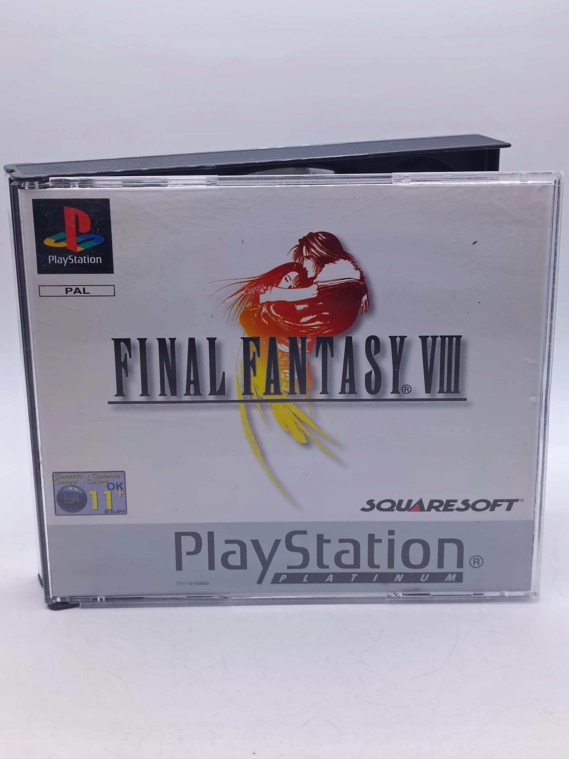 GRA FINAL FANTASY VIII 4CD PLAYSTATION PLATINUM NA PSX