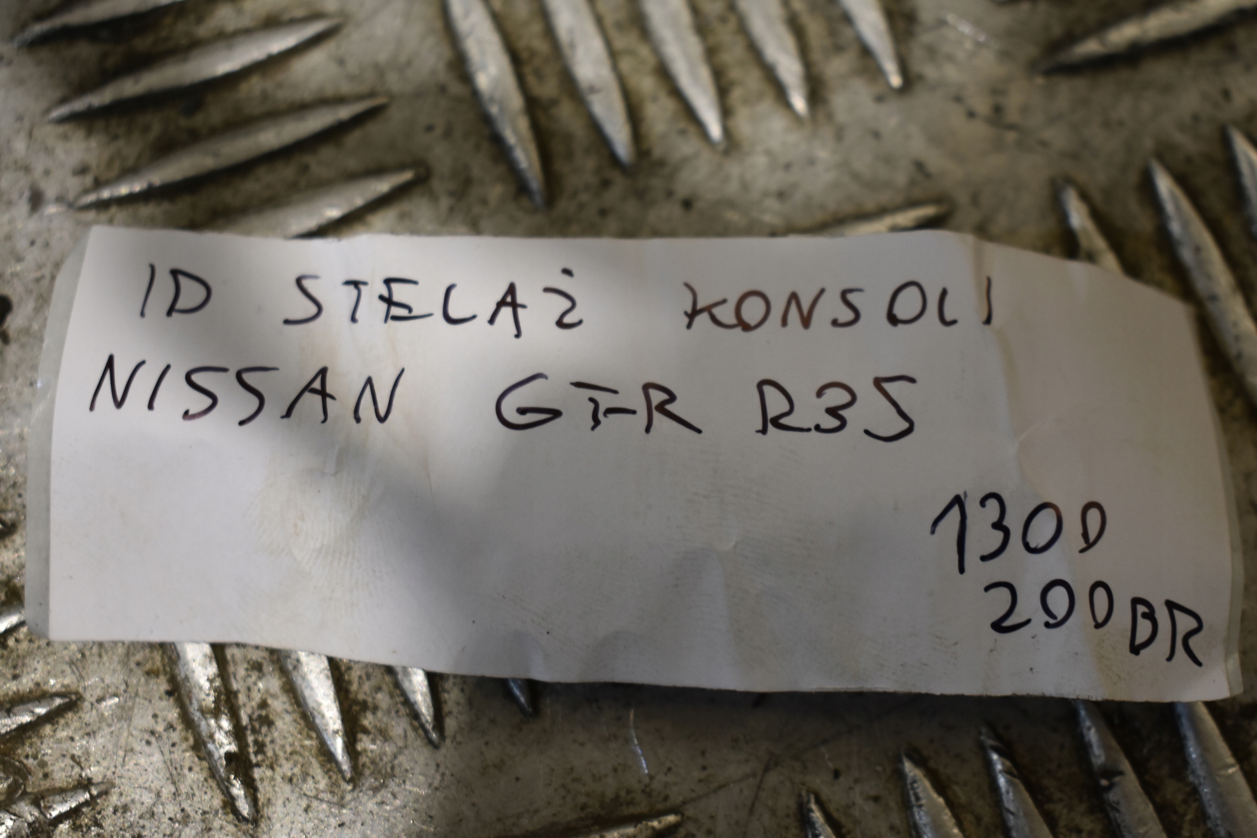 IDEALNY Support RAMA Pièce Console NISSAN GT-R R35 1