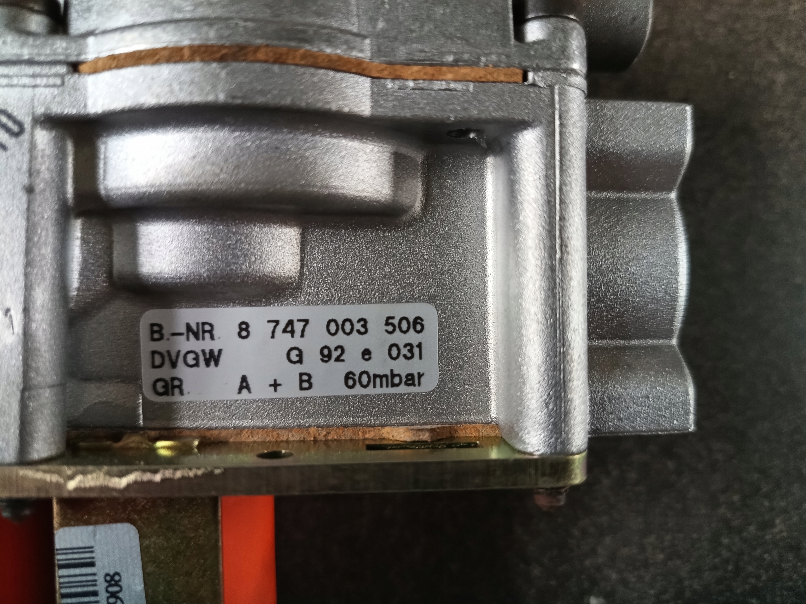Bosch 8747003506 Blok gazowy