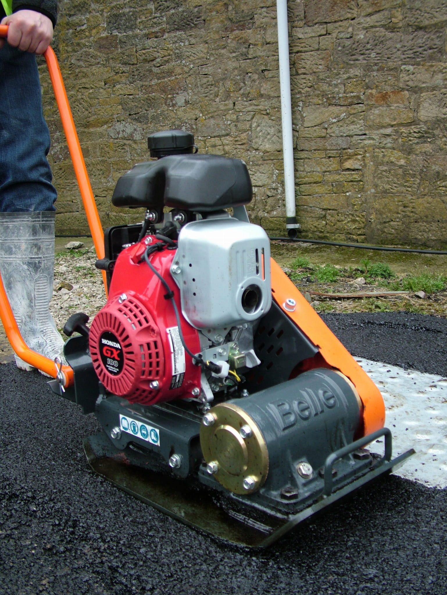 Zagęszczarka gruntu PCEL 320X ALTRAD BELLE HONDA Rozruch ręczny