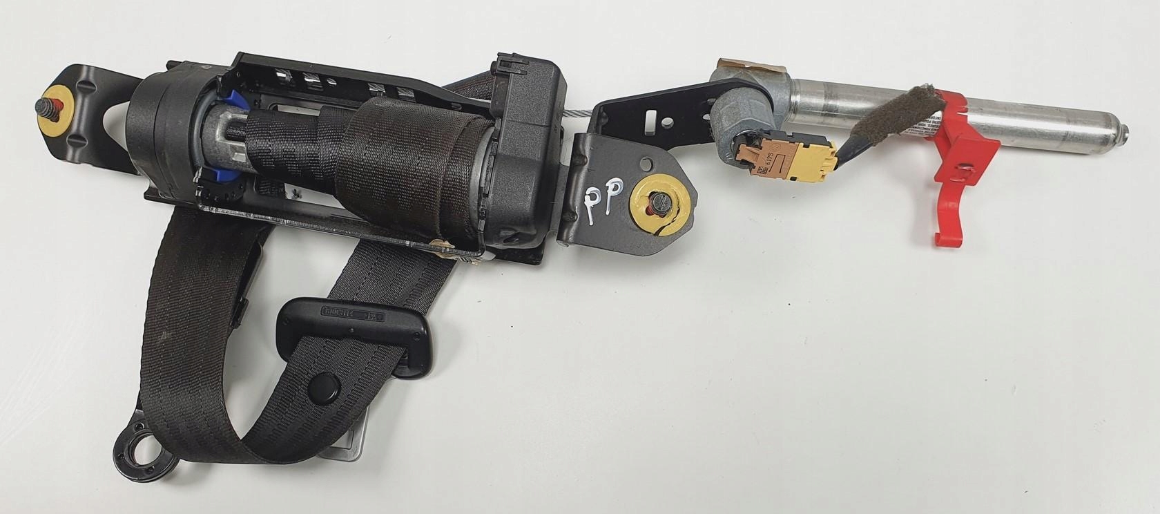 Передний правый натяжитель ремня VOLVO V70 II 30734732 EU