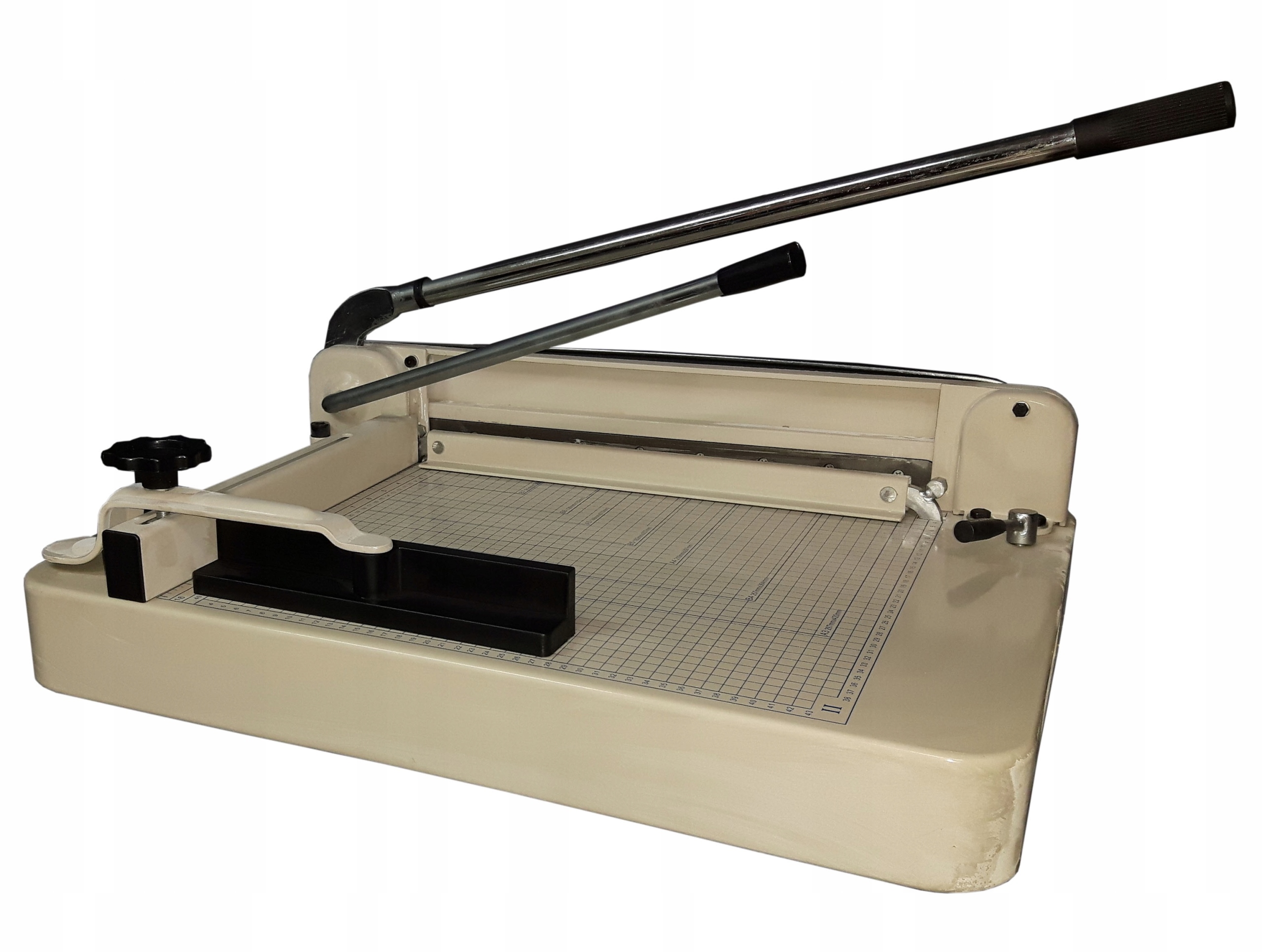 GILOTYNA DO PAPIERU KARTEK A3 Z DOCISKIEM TNIE 3CM RĘCZNA EAN (GTIN) 5904830346572