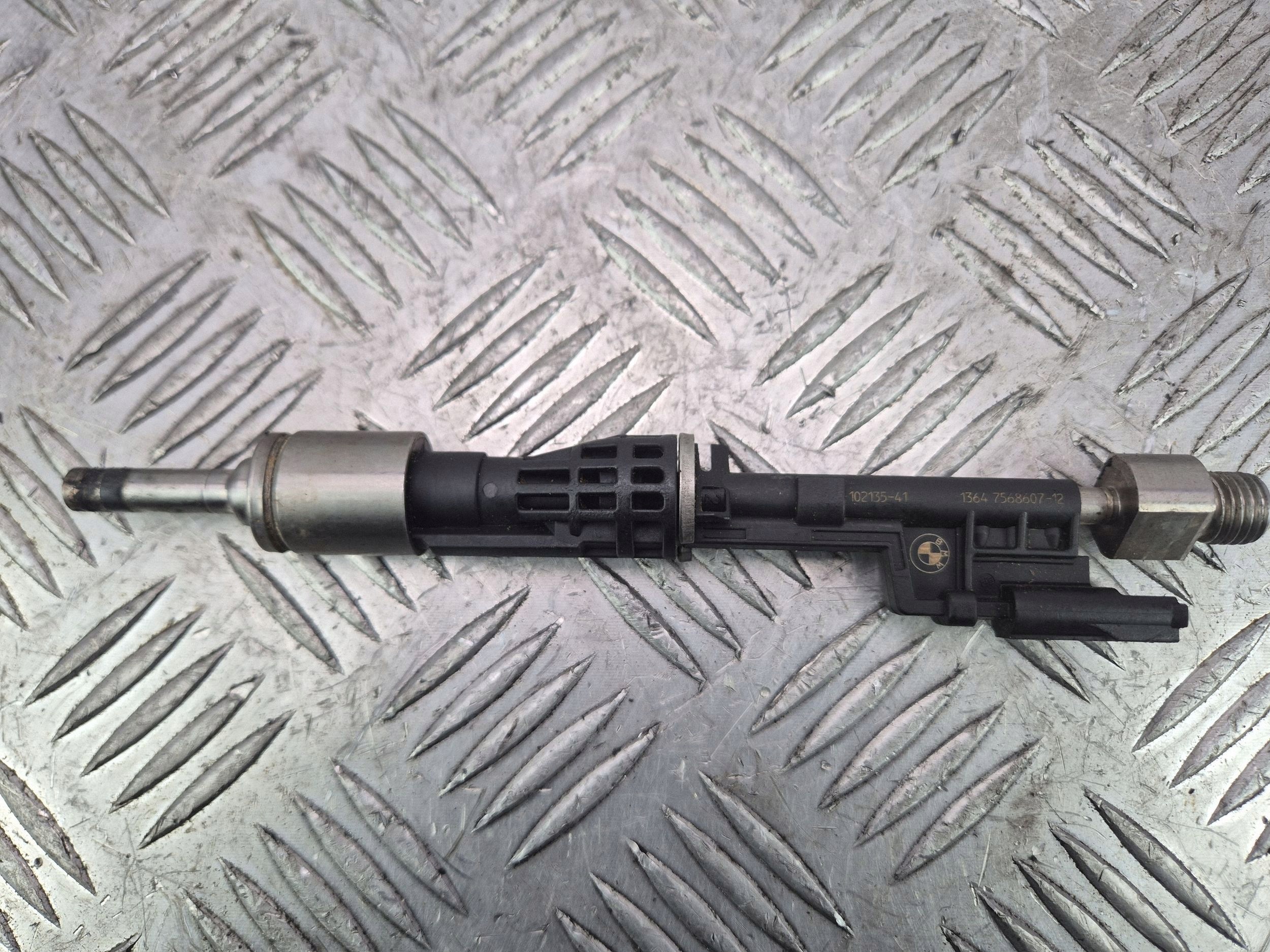 BMW X5 E70 35i injector 7568607 N55B30A