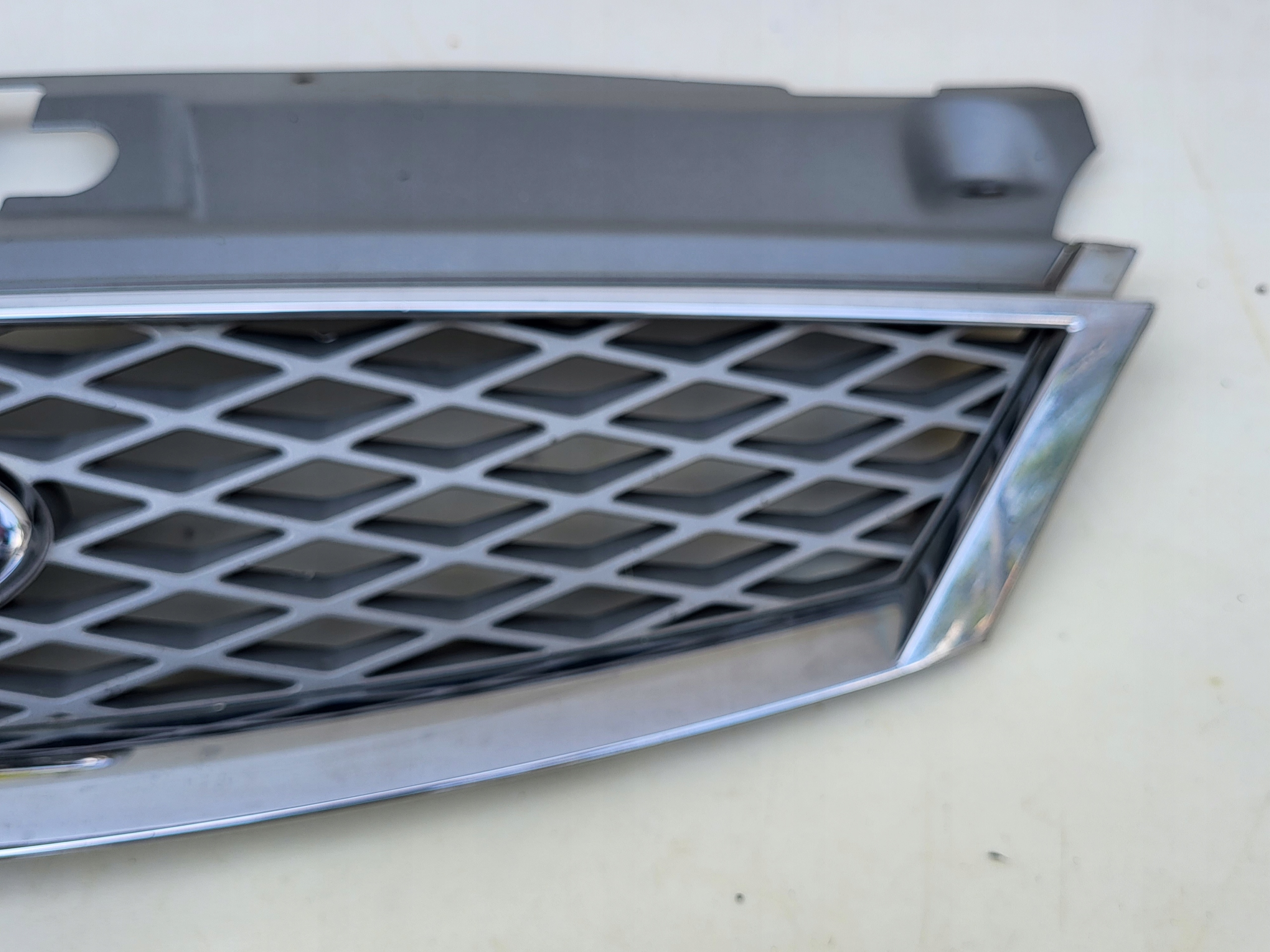 Ford Mondeo III Mk3 Kühlergrill FRONTGRILL Kühlergitter - Thumbnail 6