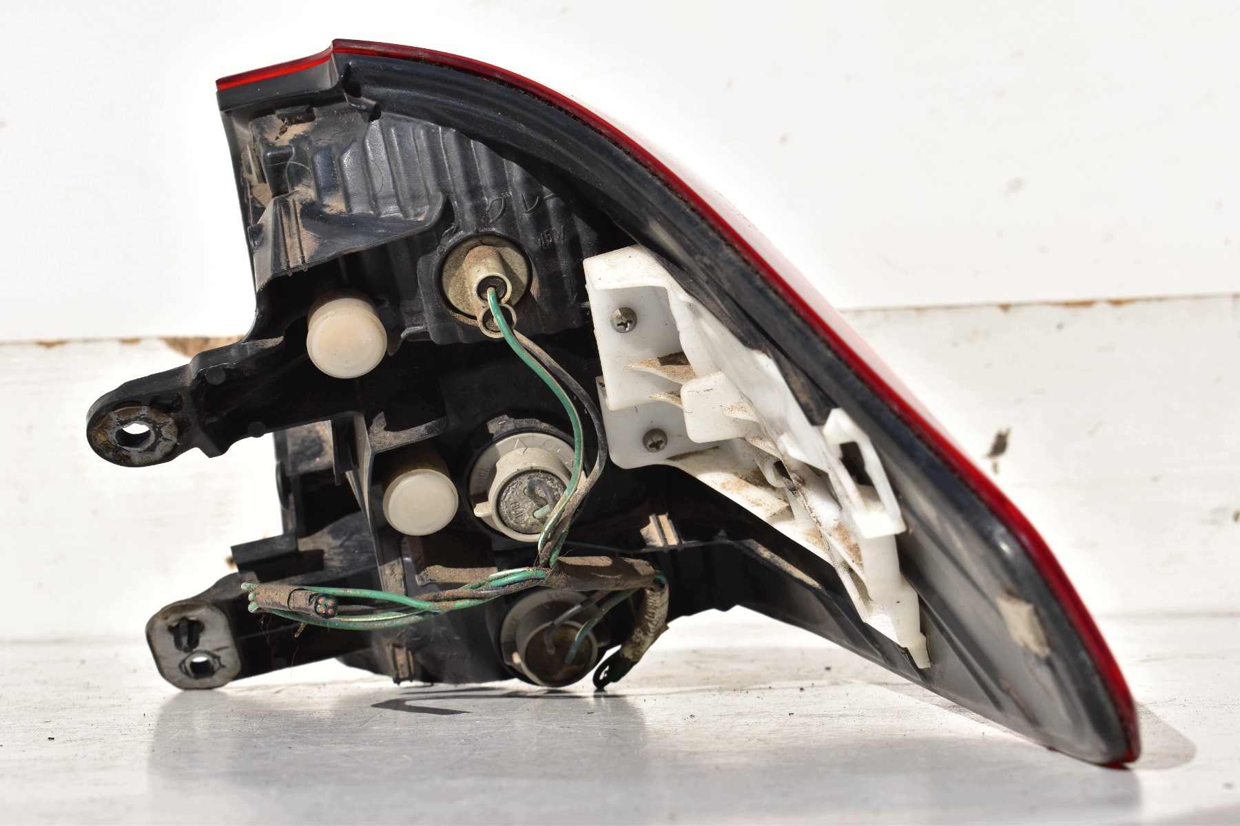 feu gauche arrière SUBARU LEGACY V berline 2009-2014 EU