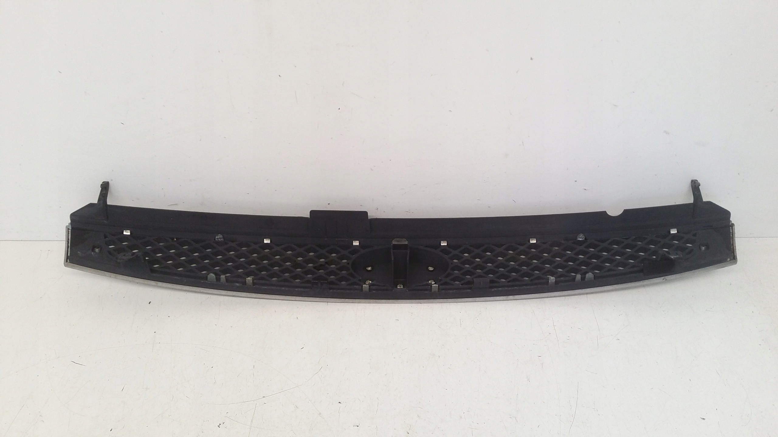 Grill Grill chrom 2S618200BDW Ford Fiesta MK6