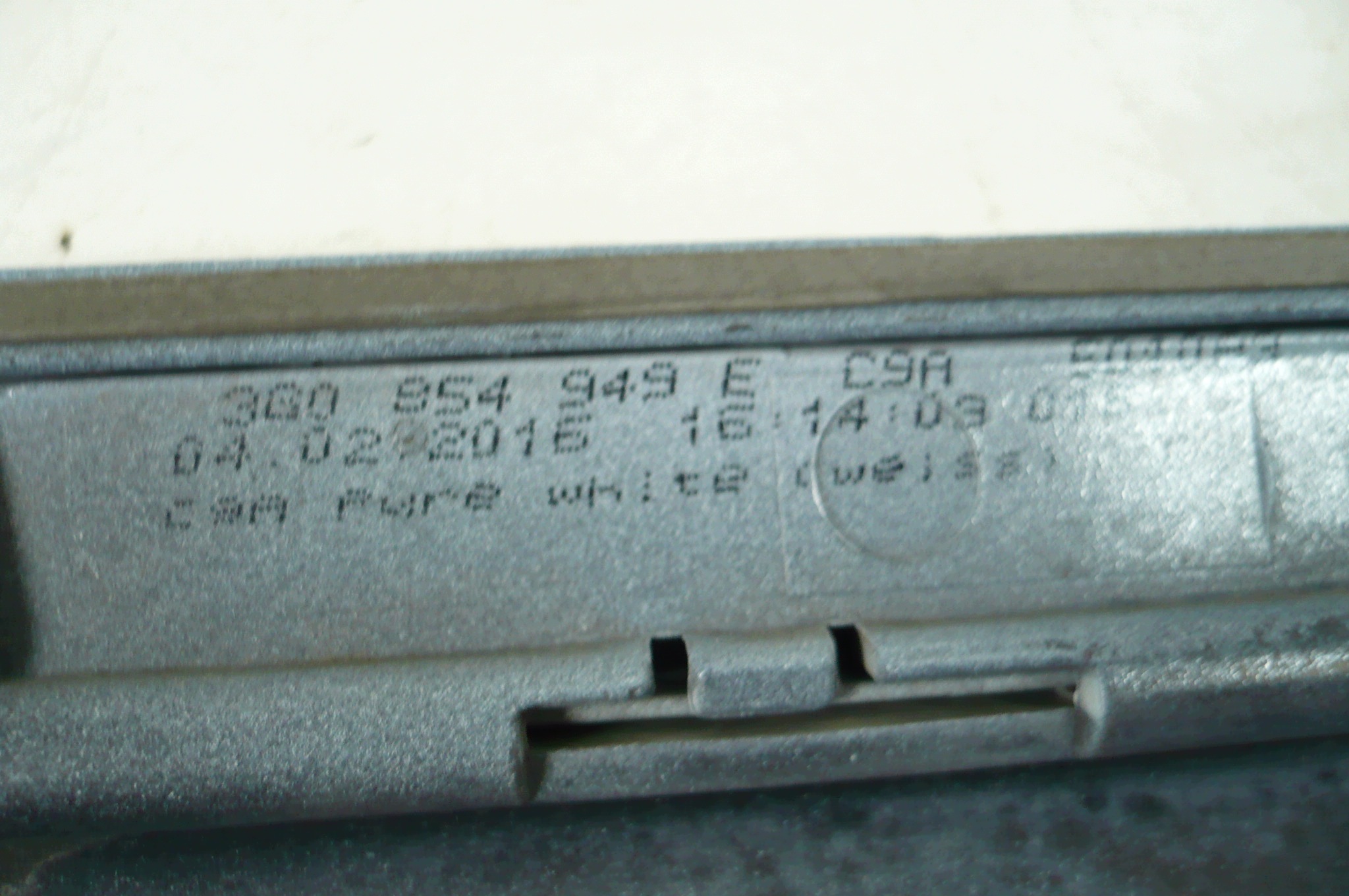 VW PASSAT B8 2015- moulding door left rear part