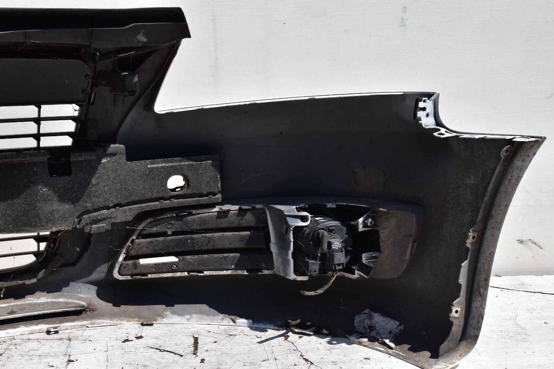 bumper front AUDI A3 8P LIFT 2008-2012 Kod lakieru: LY9C