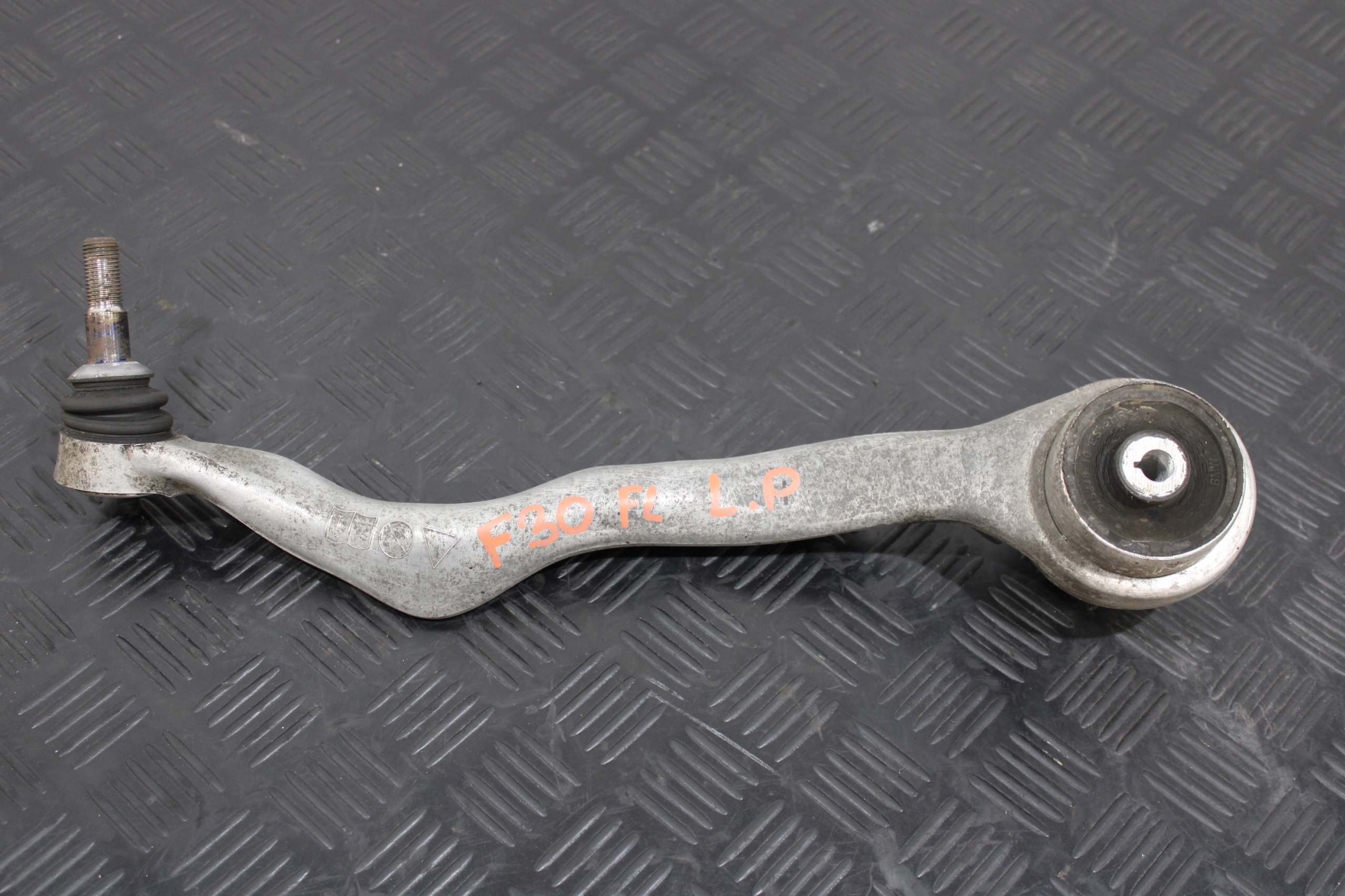 arm left front front BMW 3 F30 F31 LIFT m-packet