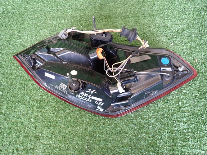FORD FOCUS MK4 IV HB LIFT 21- light left rear rear part