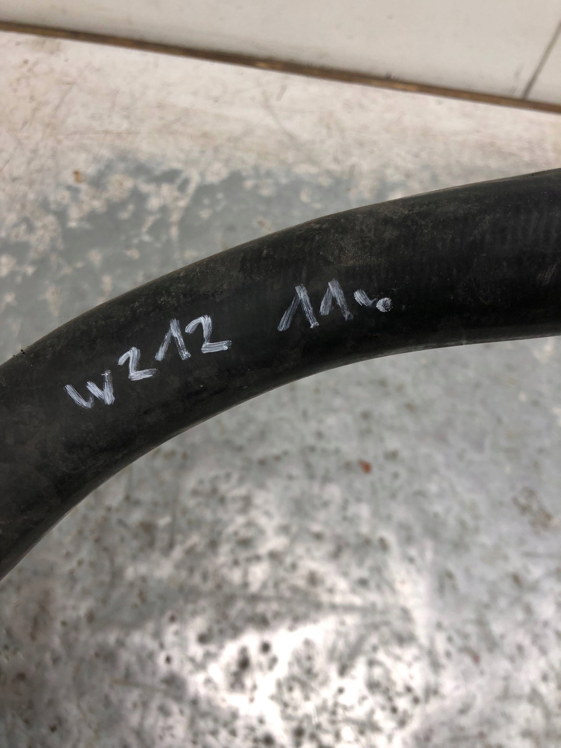 crijevo prijenos vode MERCEDES W212 A2045011582