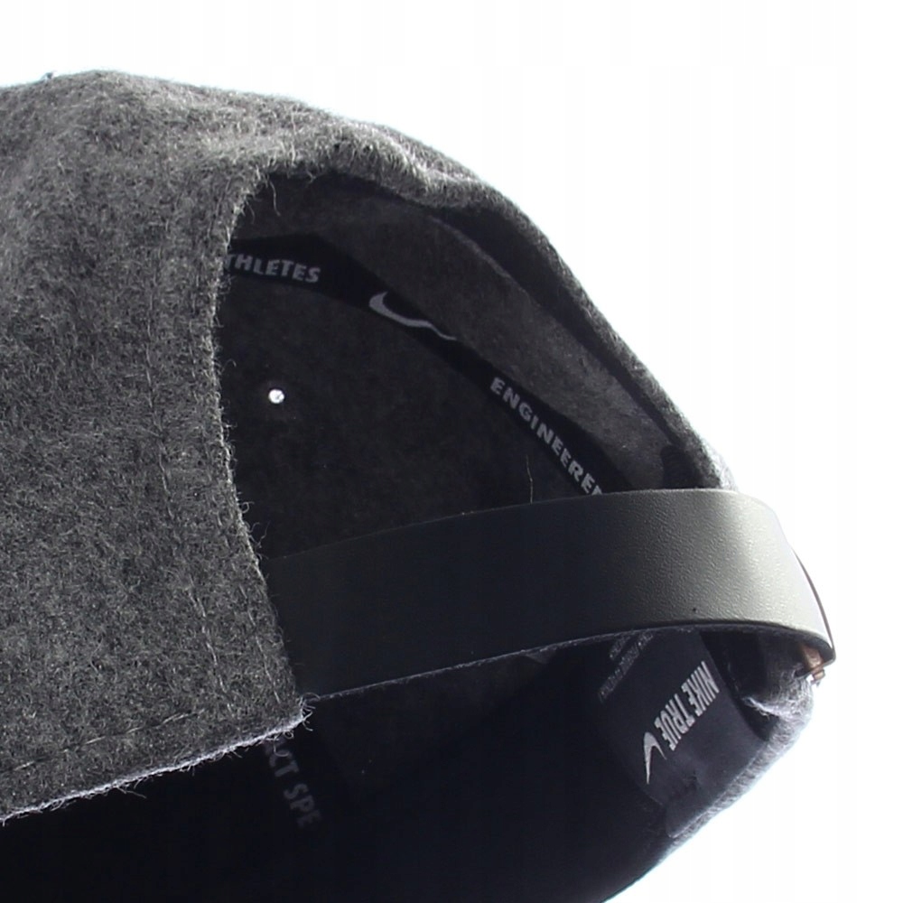 Czapka NIKE ROSE FUTURA TRUE SNAPBACK WEŁNA ŚWIĘTA Kod producenta 806223 091