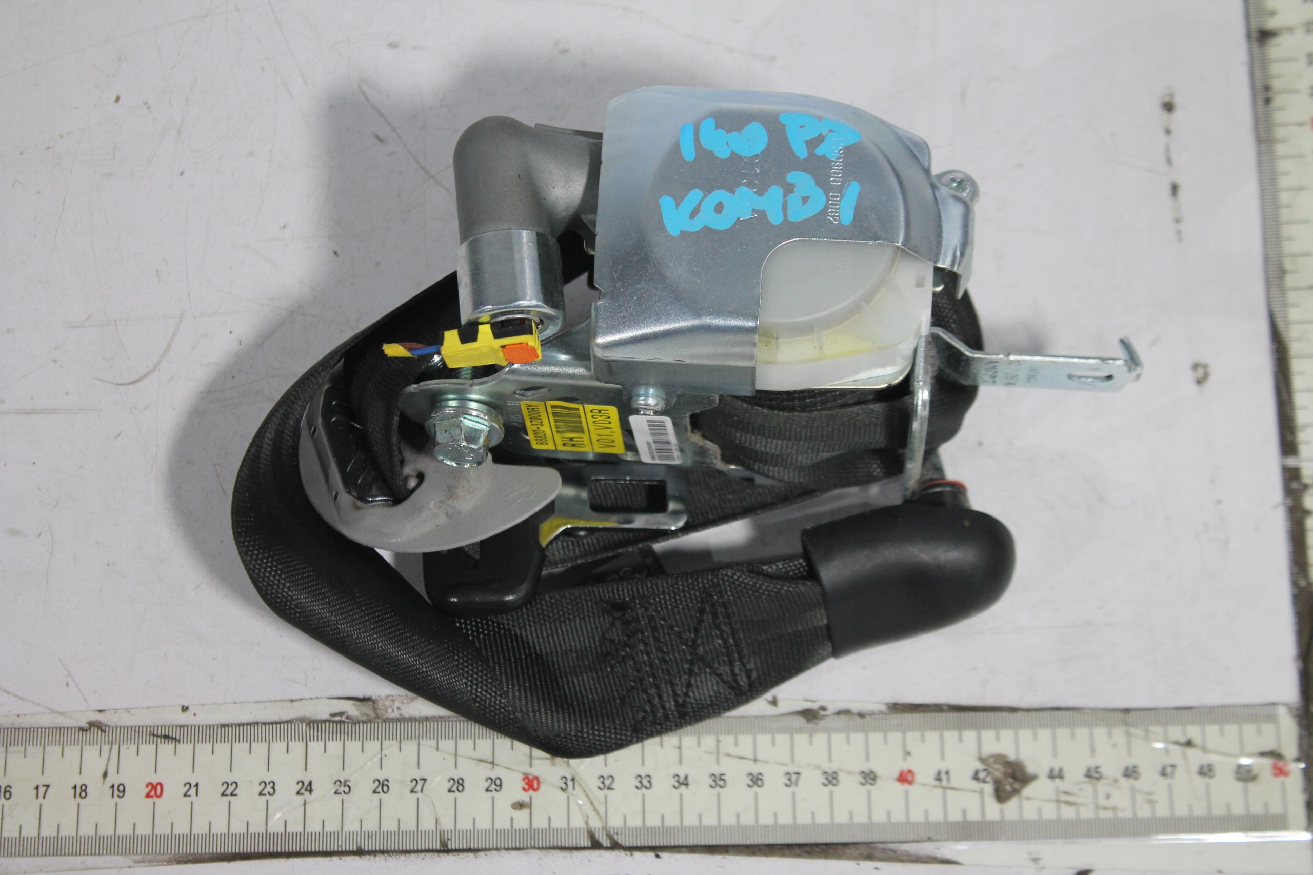tension belt adjuster right front front HYUNDAI I40