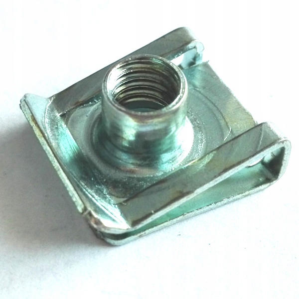 

Nakrętka Do Blach Typ U spinka Gwint M6 x18 2szt
